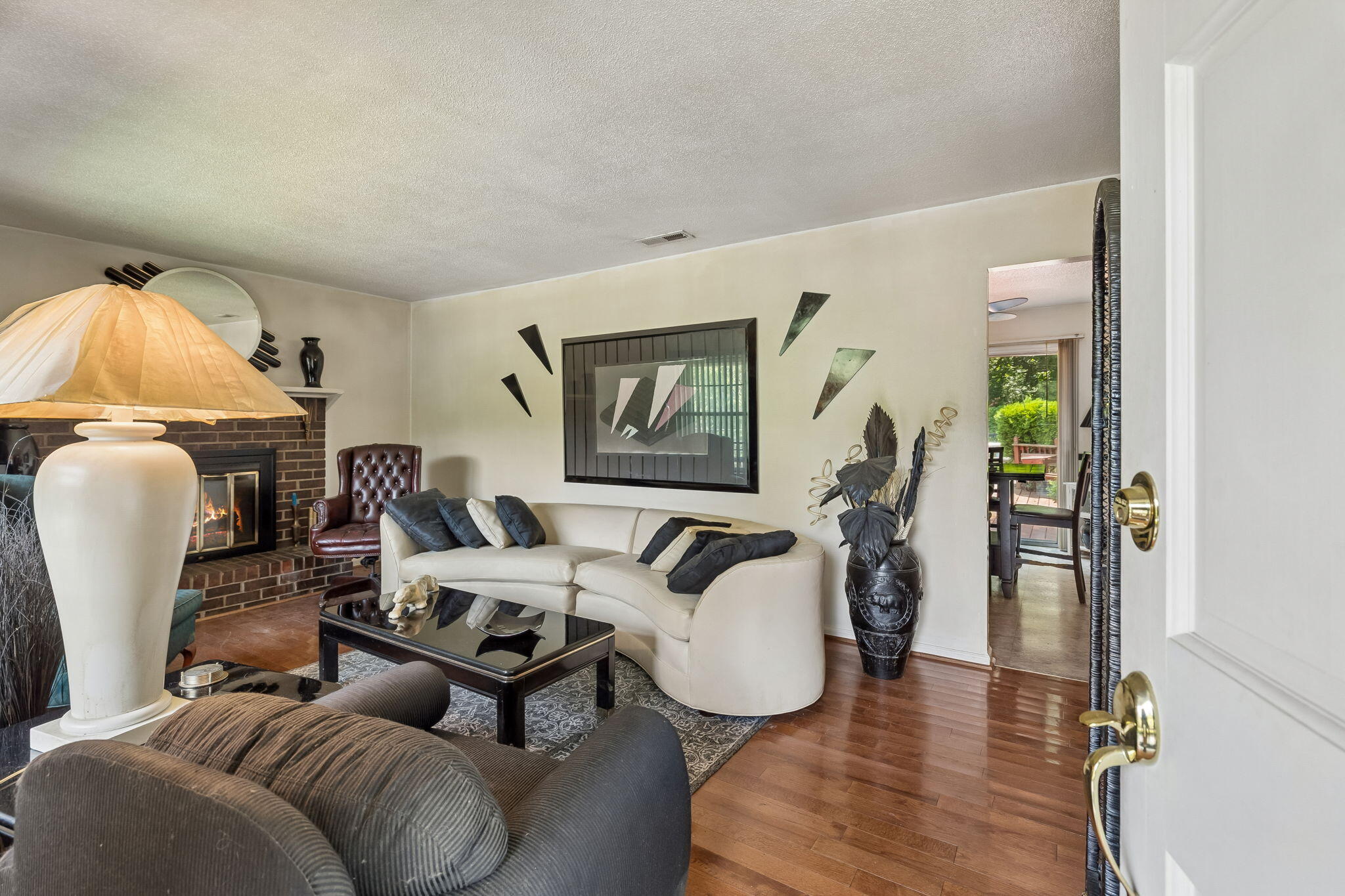6933 Barter Drive Property Photo 7