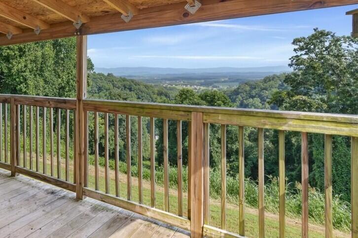 1540858 Property Photo 5