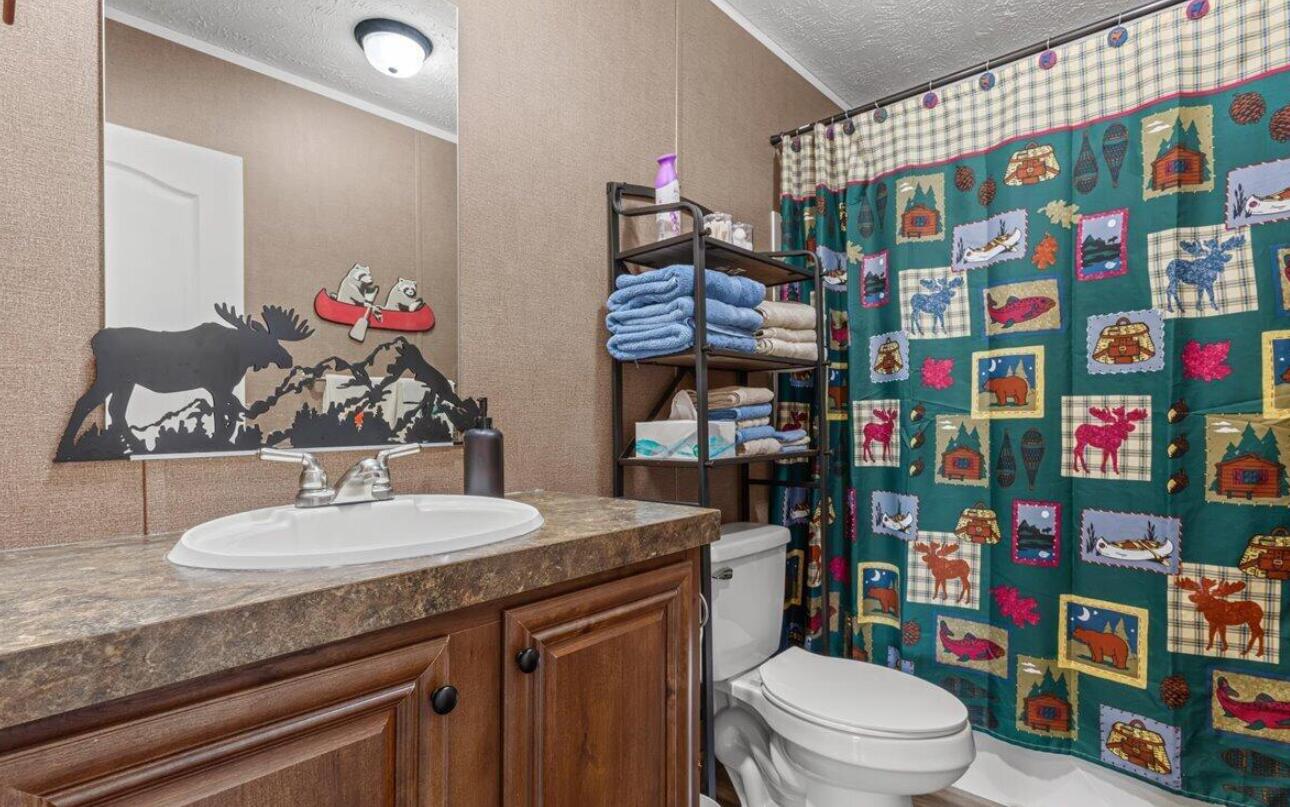 1540858 Property Photo 21