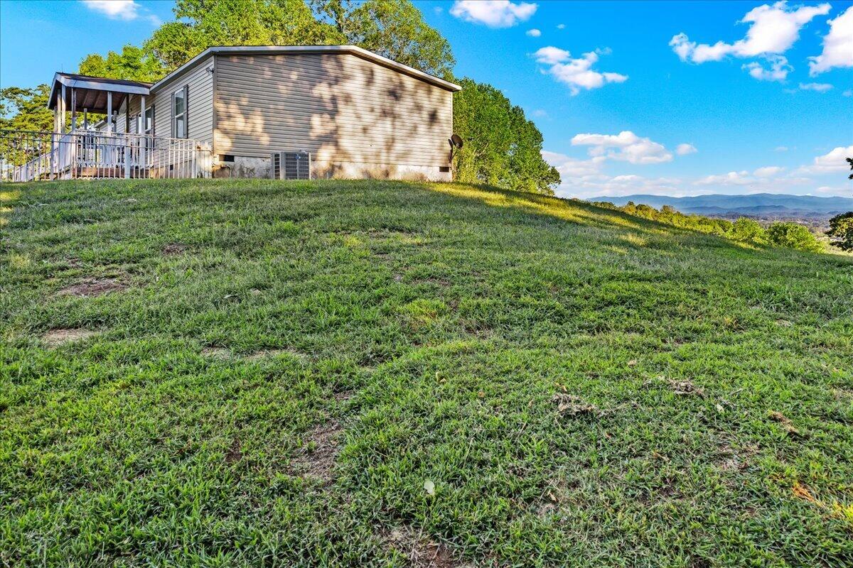 1540858 Property Photo 32