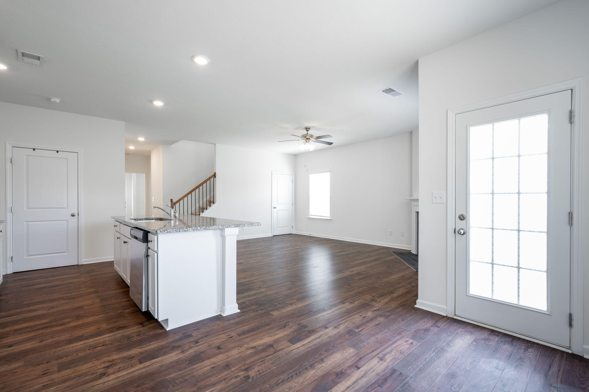 2411 Tournament Drive Property Photo 13