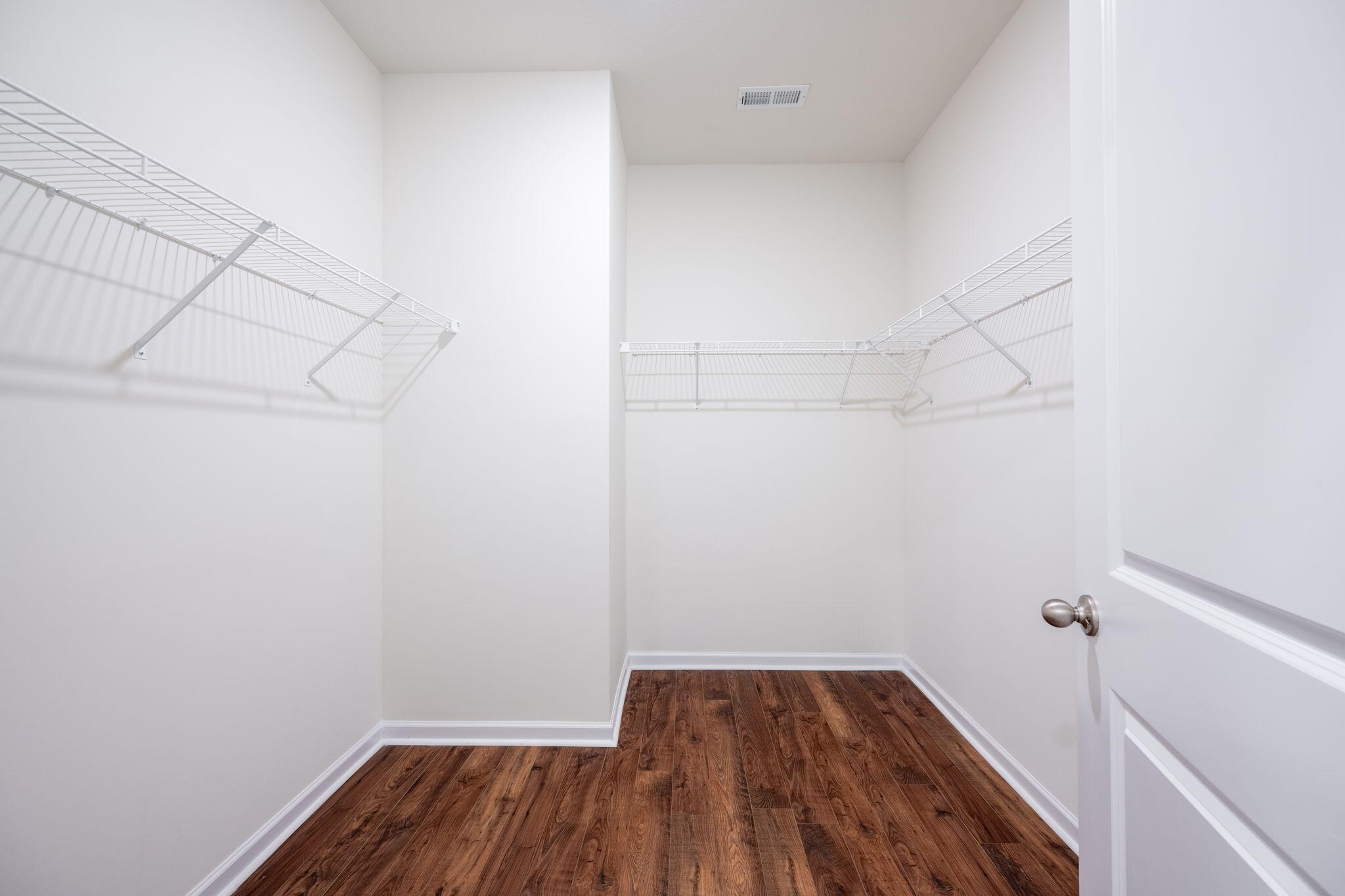 2411 Tournament Drive Property Photo 17