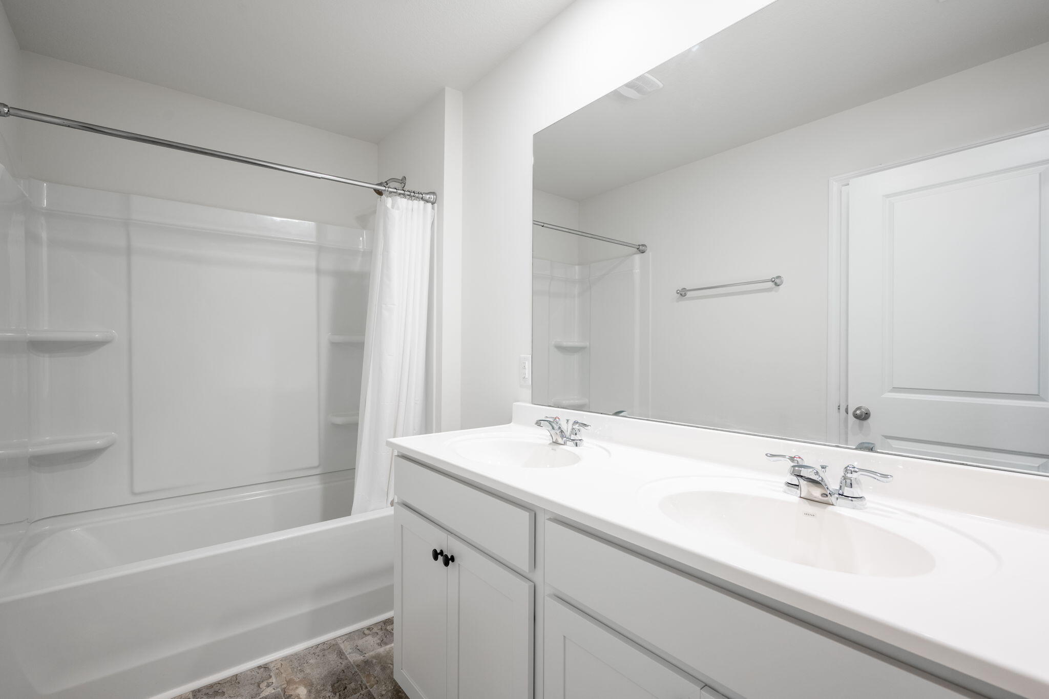 2411 Tournament Drive Property Photo 23