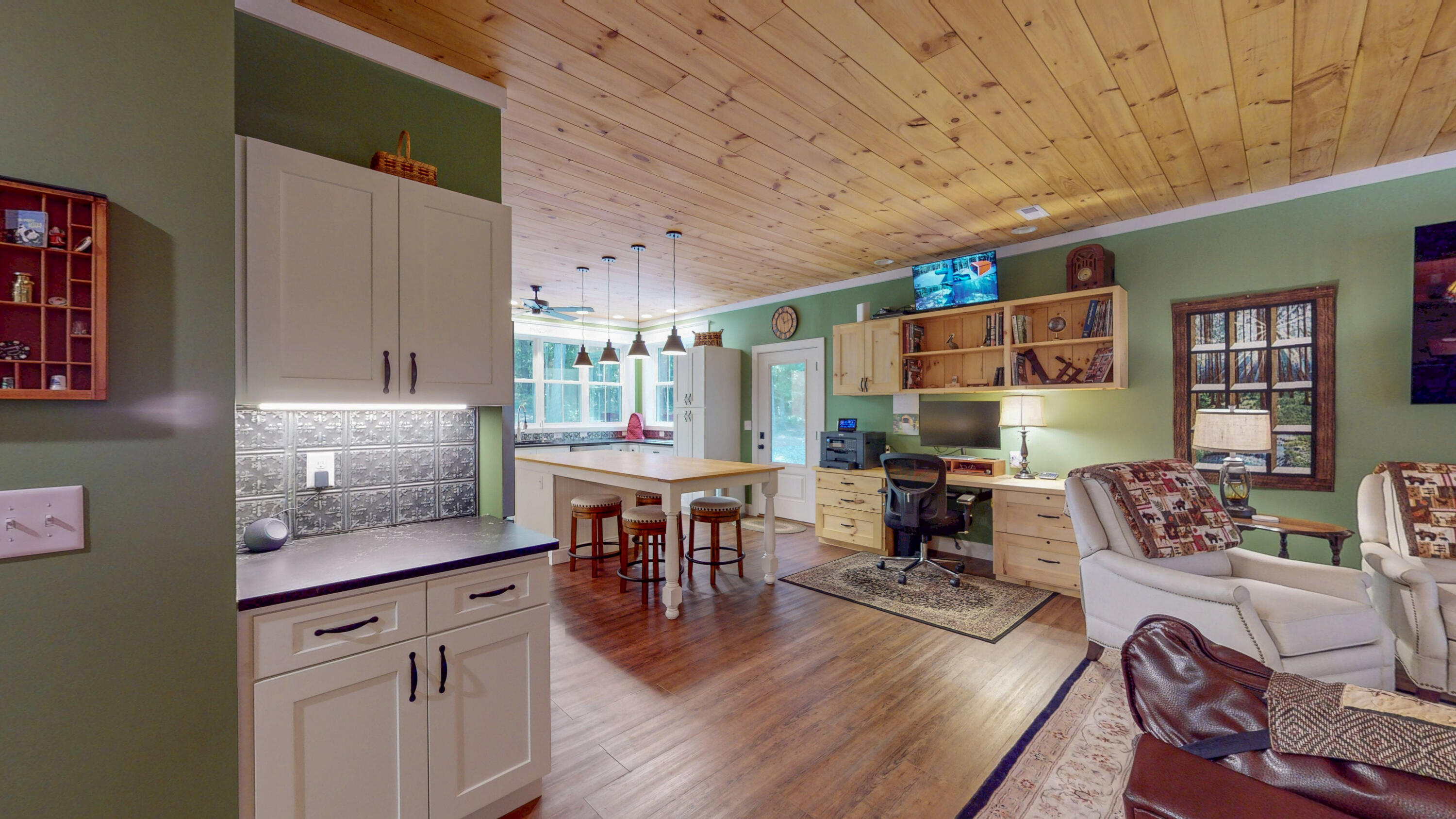 300 Mcclure Road Property Photo 23