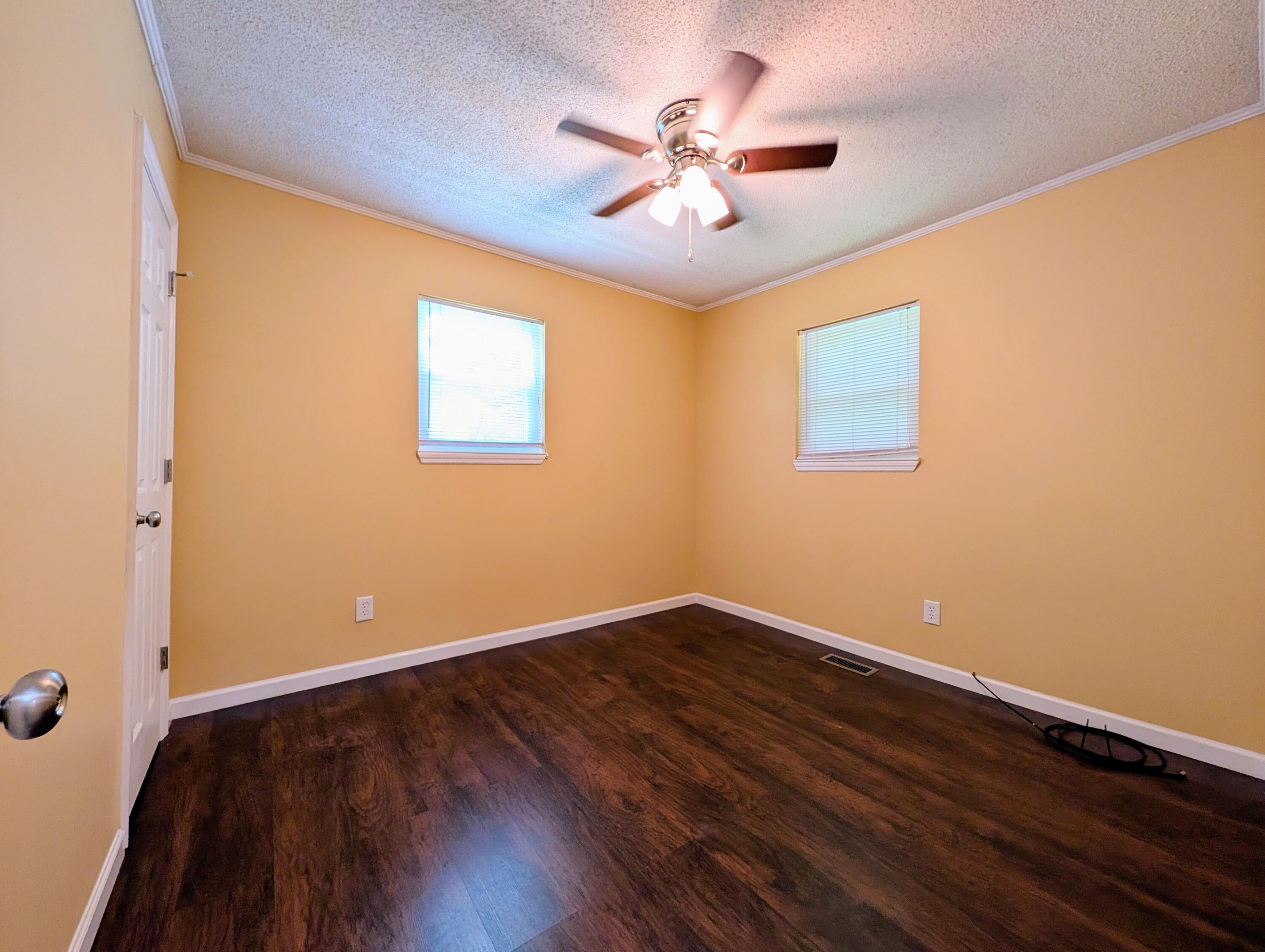 125 Ne Dixie Drive Ne Property Photo 5