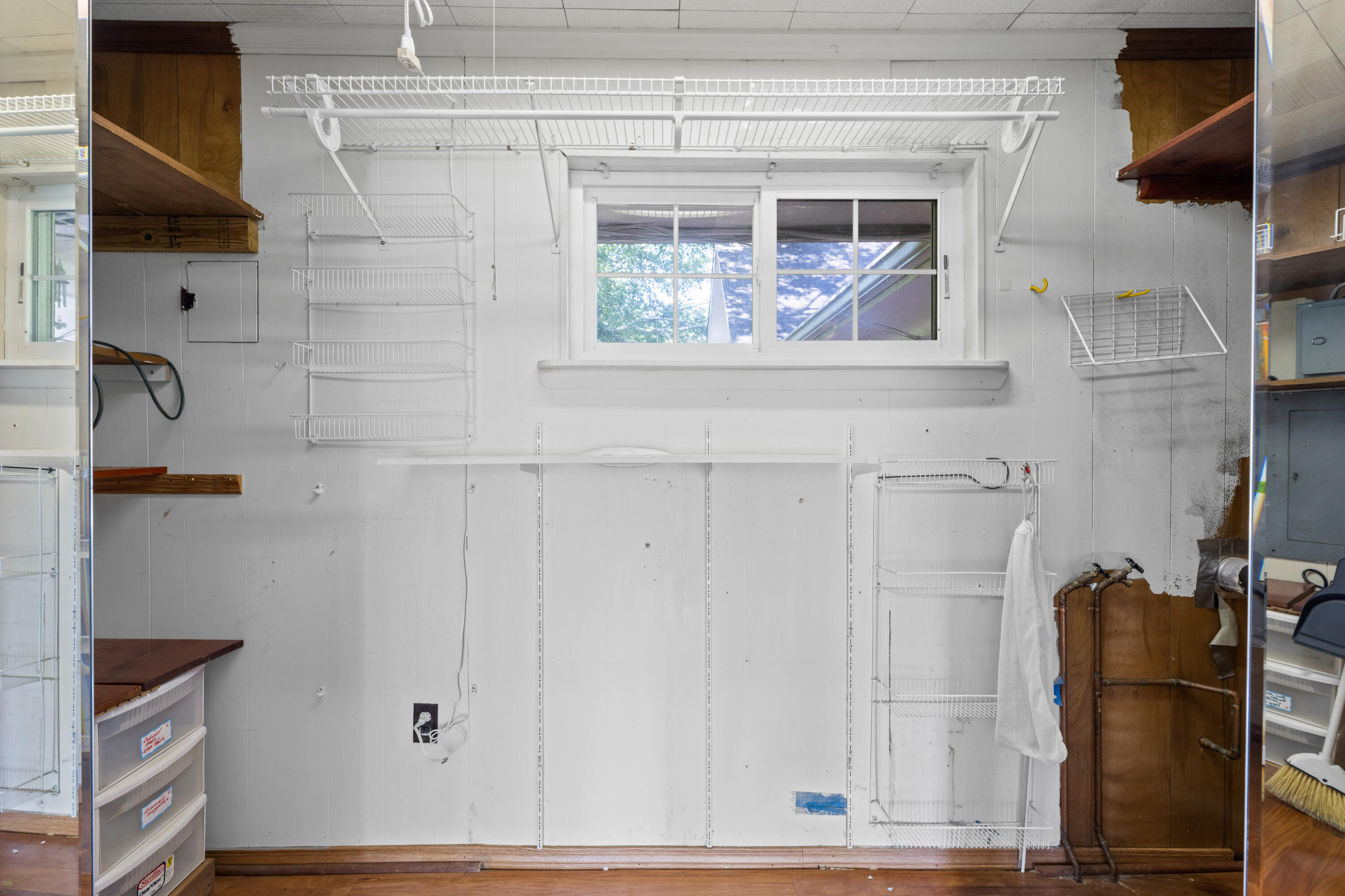 409 White Road Property Photo 15