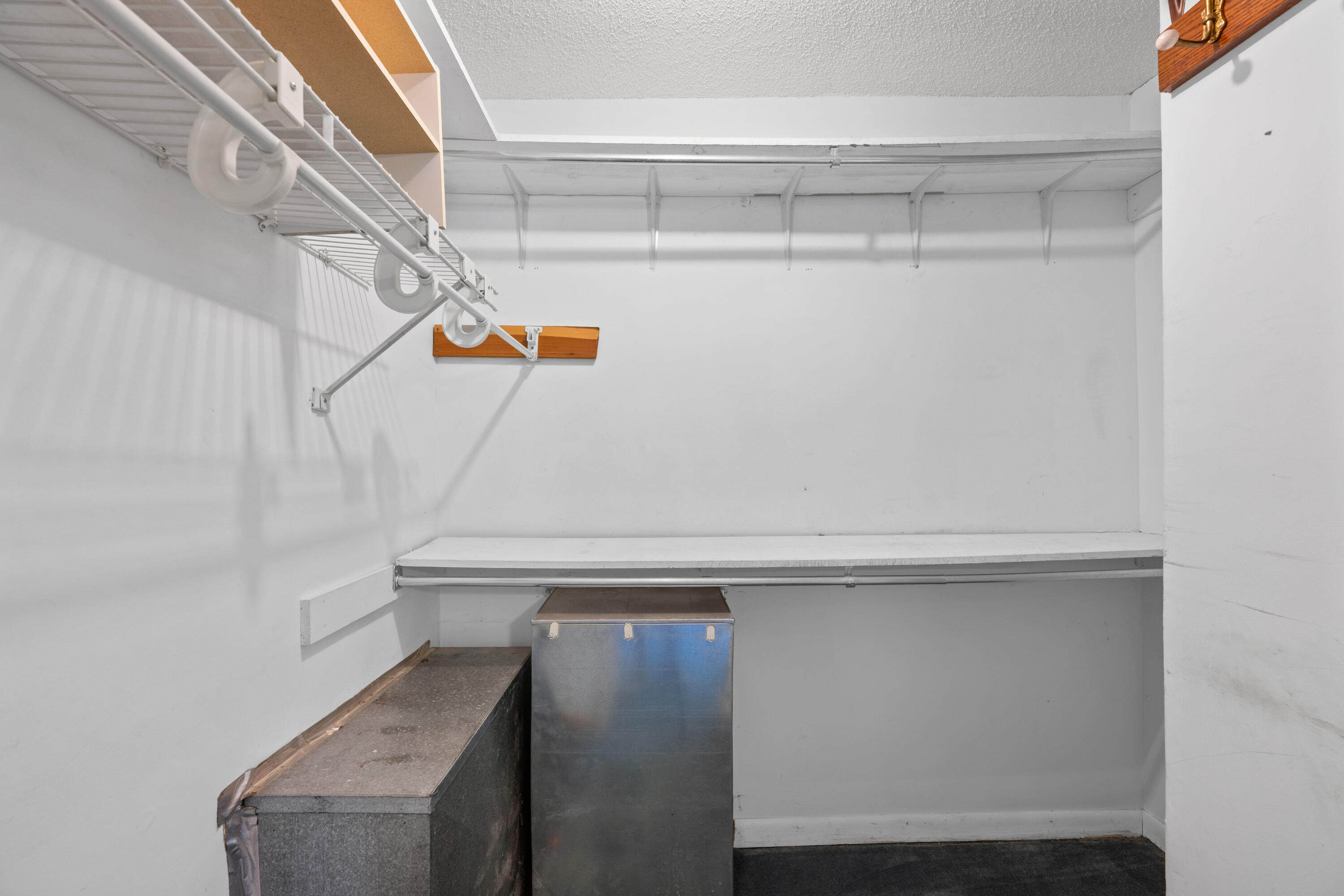 409 White Road Property Photo 24