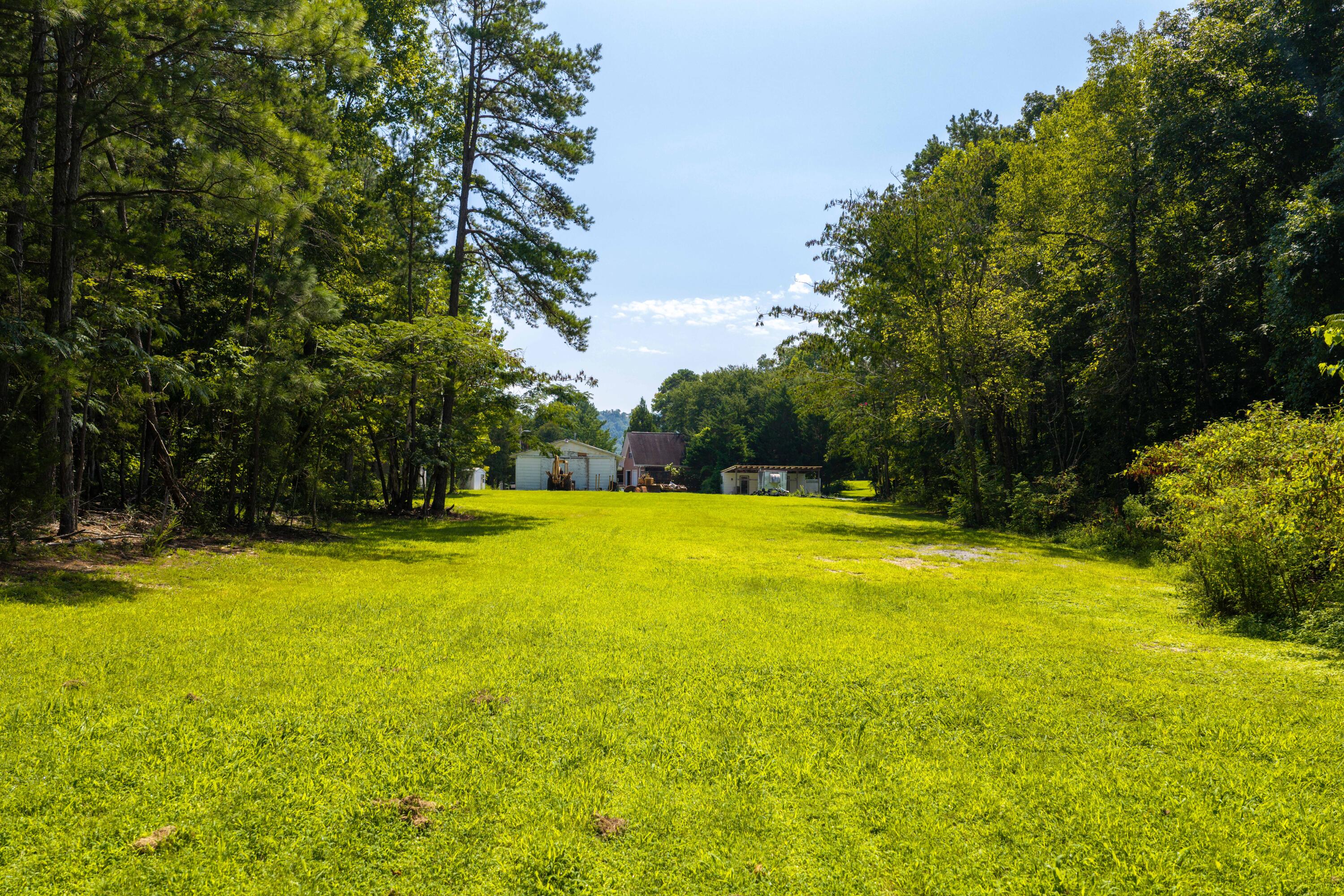 409 White Road Property Photo 47