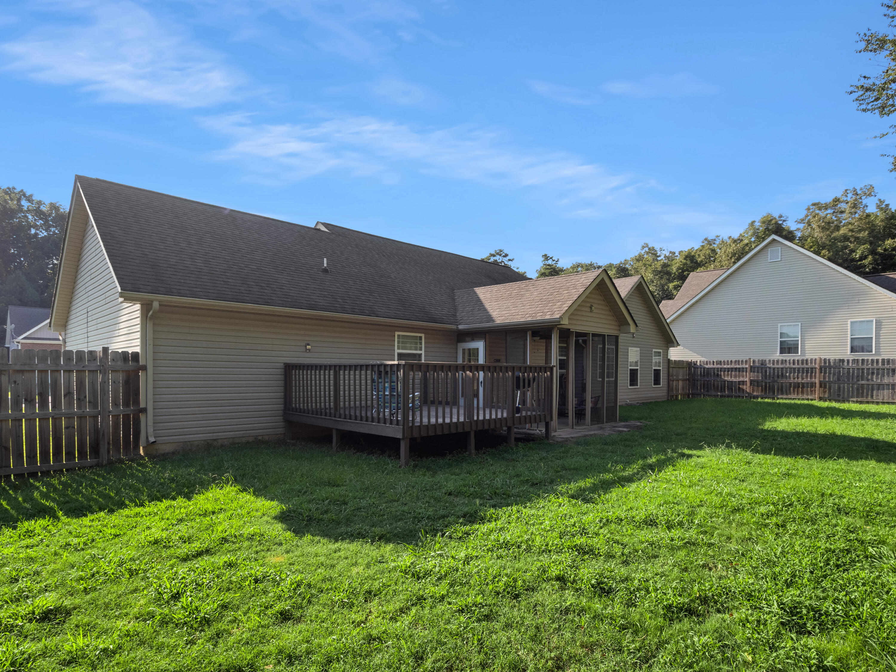 404 Southern Drive Property Photo 29