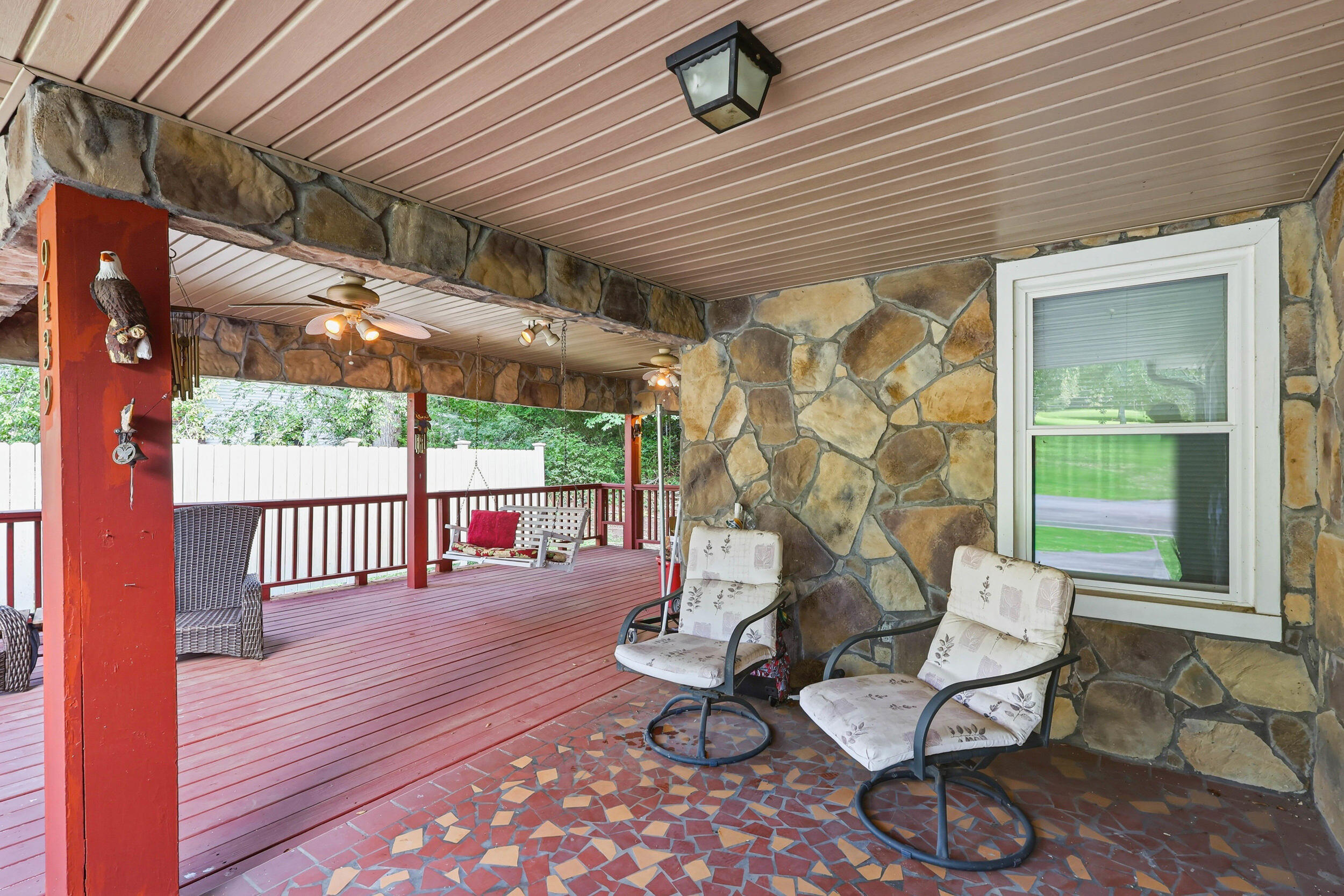 9439 E Brainerd Road Property Photo 3
