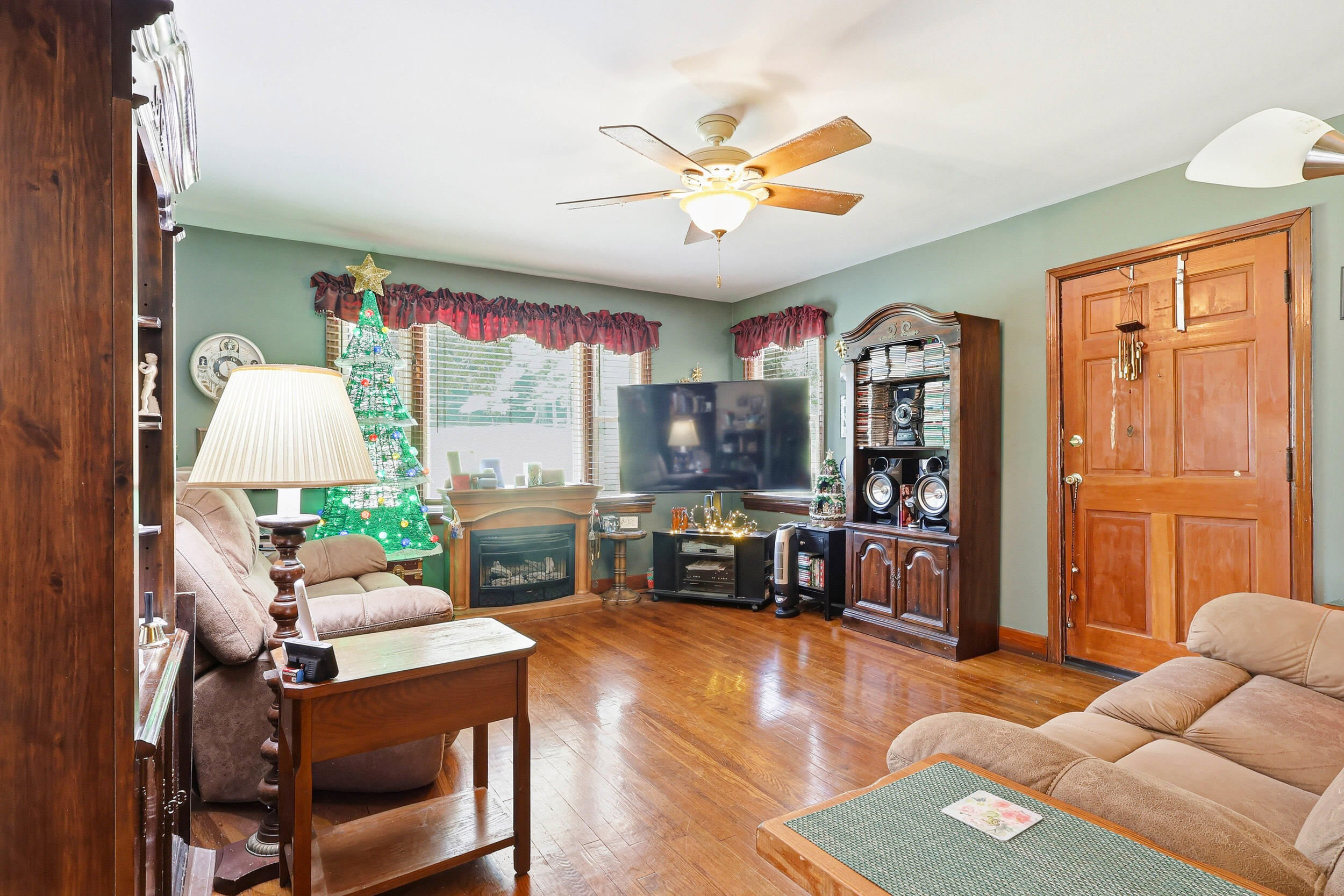 9439 E Brainerd Road Property Photo 11