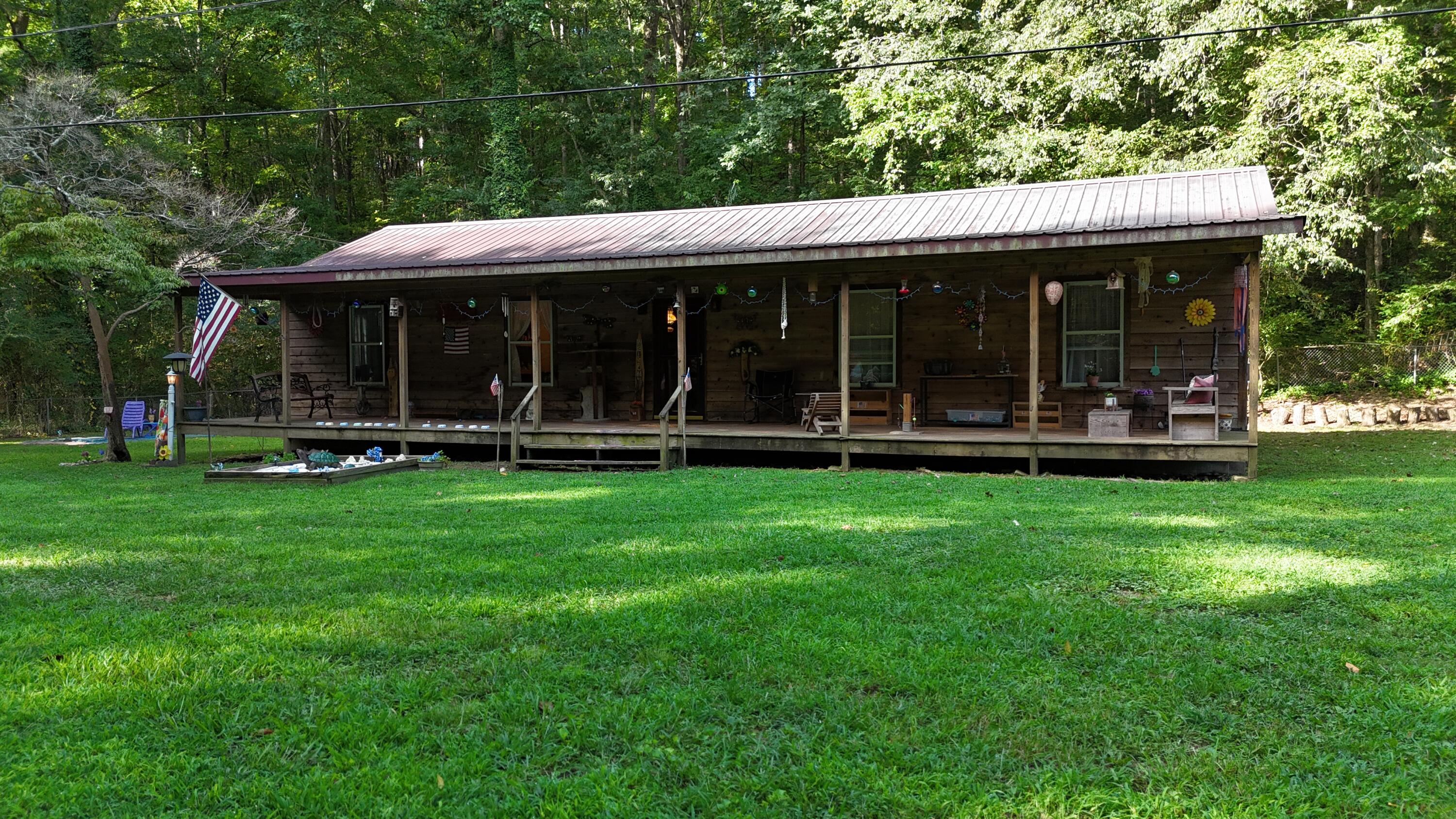 3238 Boss Road Property Photo 6