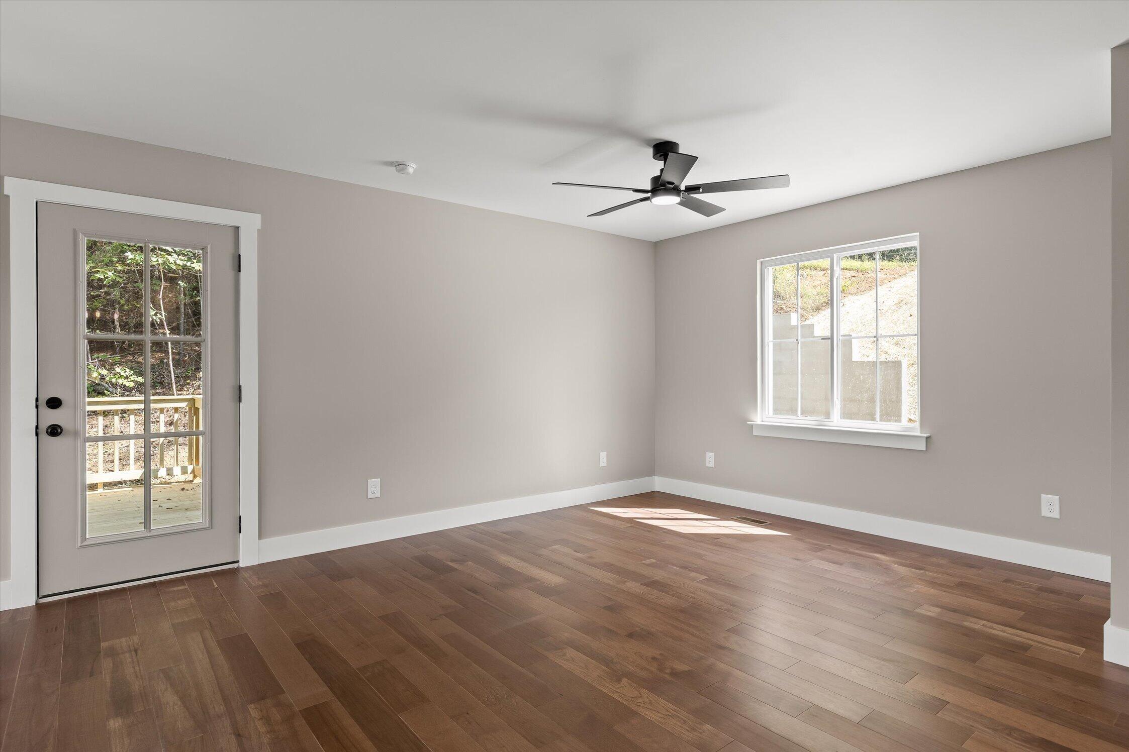 123 Cherokee Ridge Drive Property Photo 14