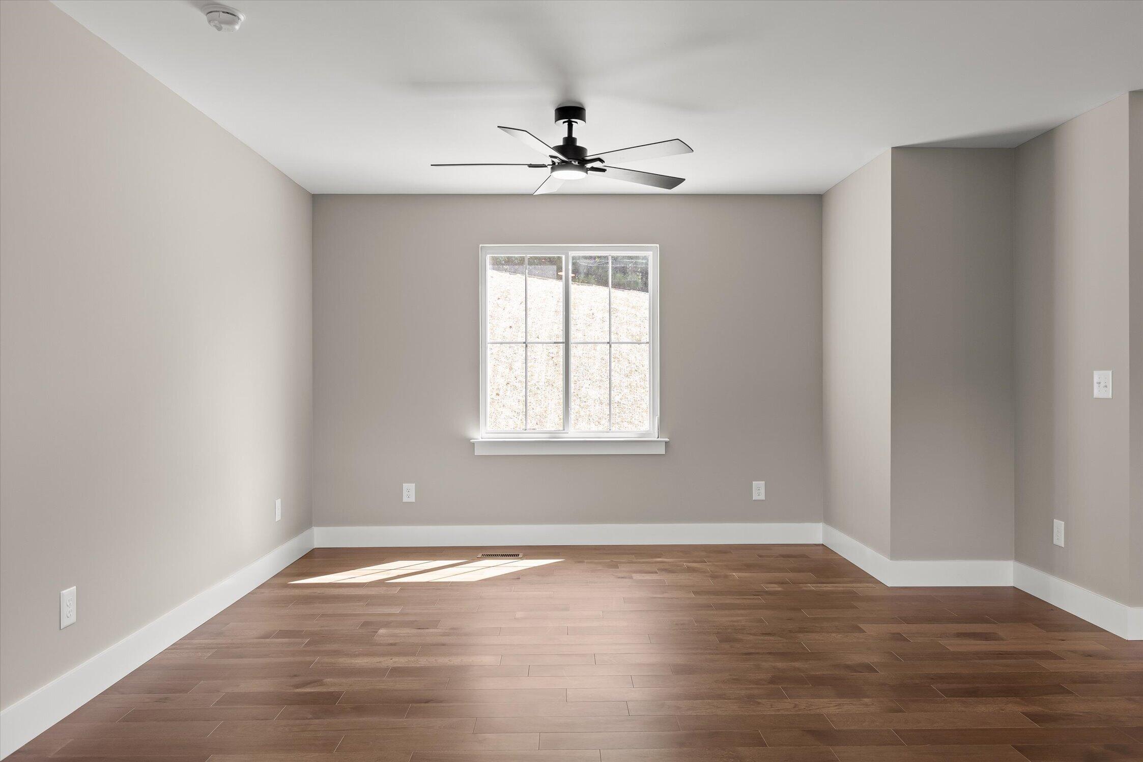 123 Cherokee Ridge Drive Property Photo 15