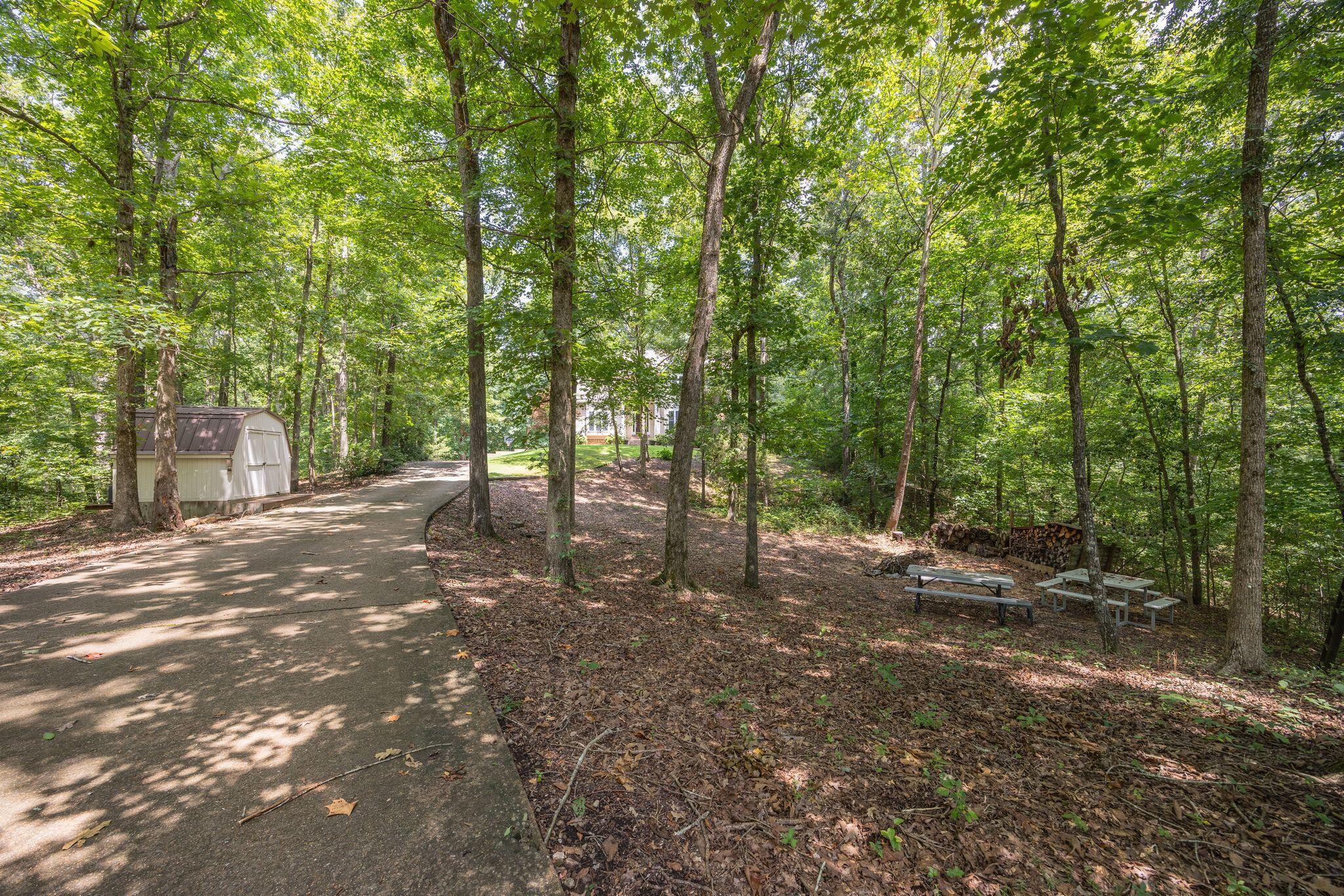 5021 Parkerson Road Property Photo 6