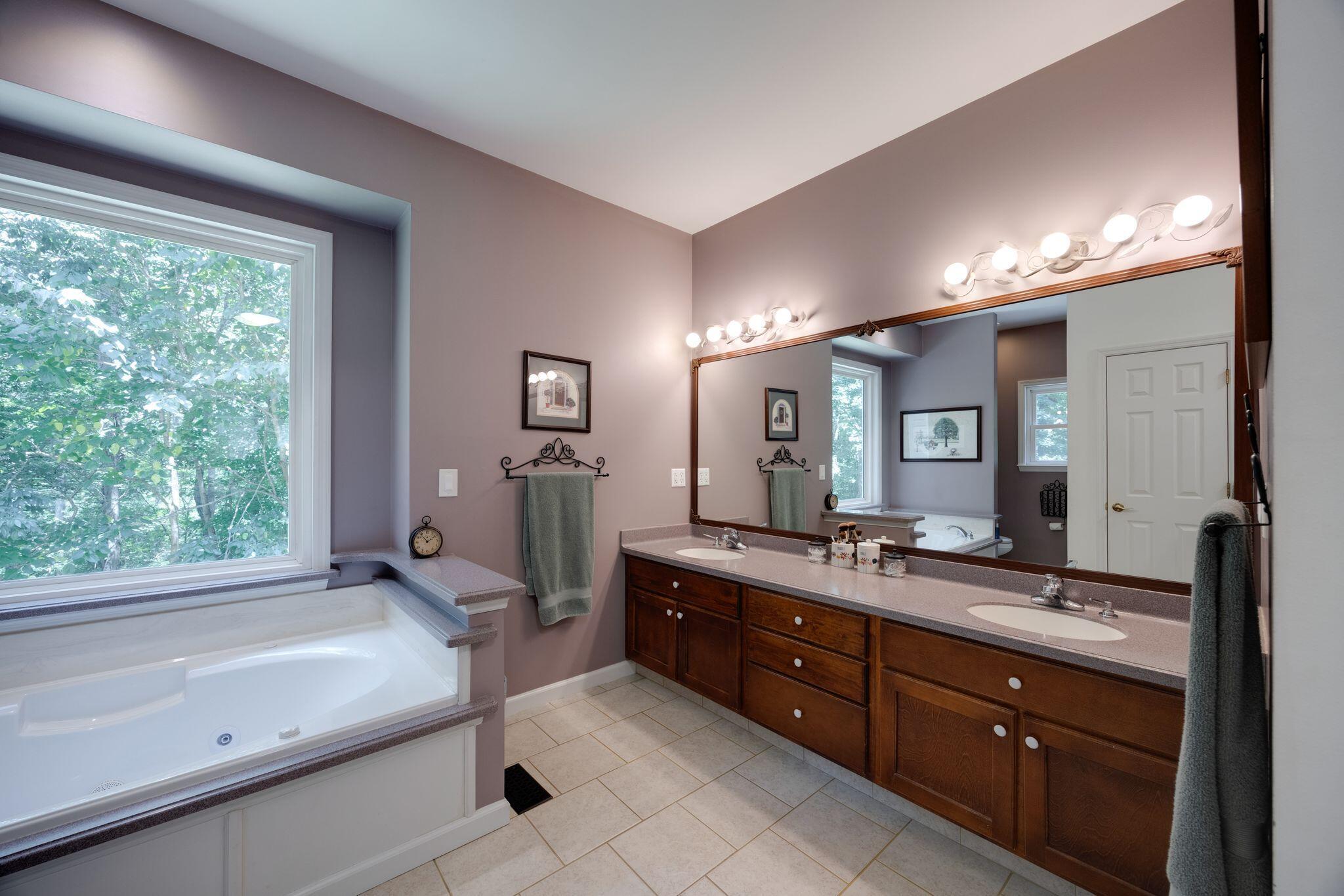 5021 Parkerson Road Property Photo 27