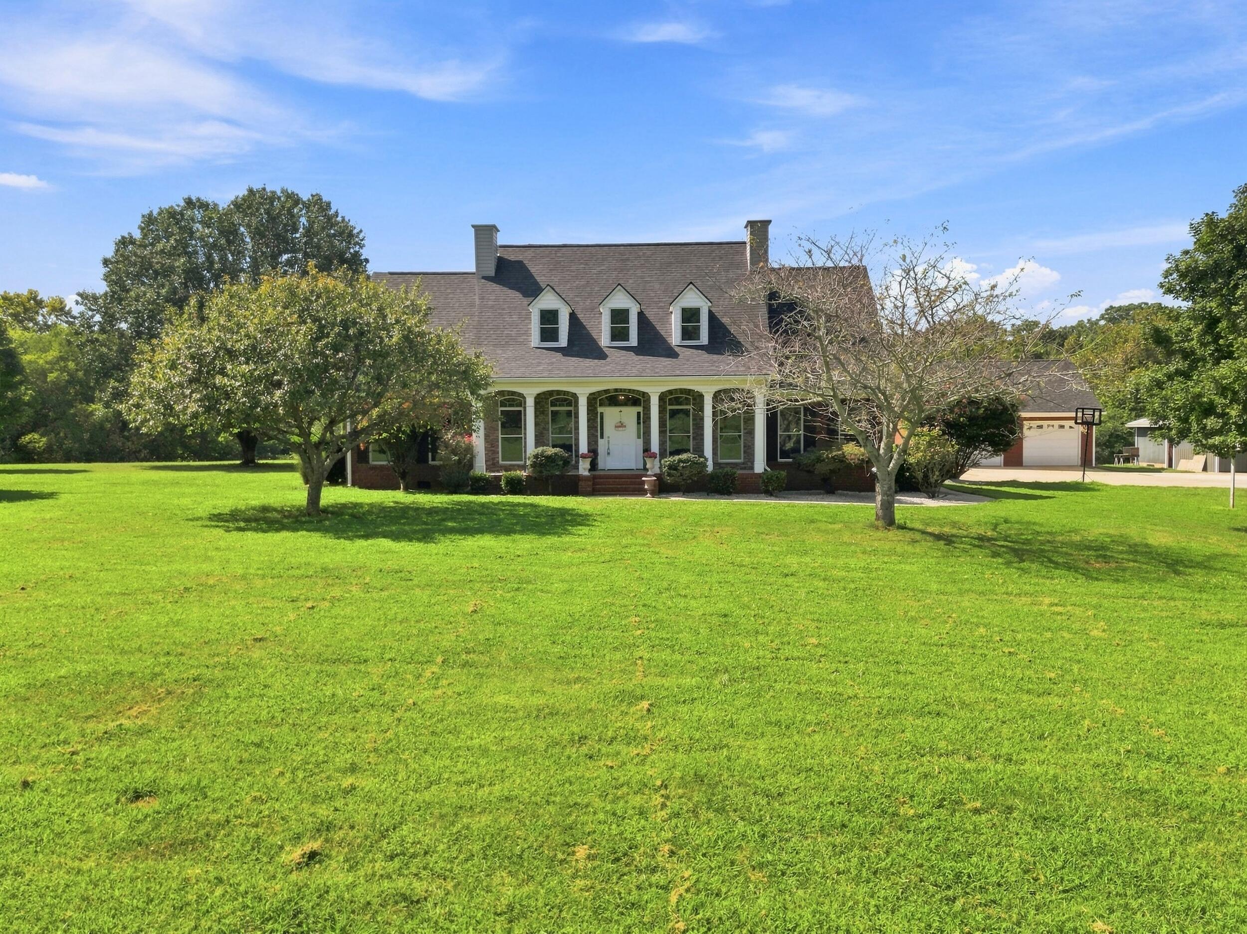 937 Creek Road Property Photo 1