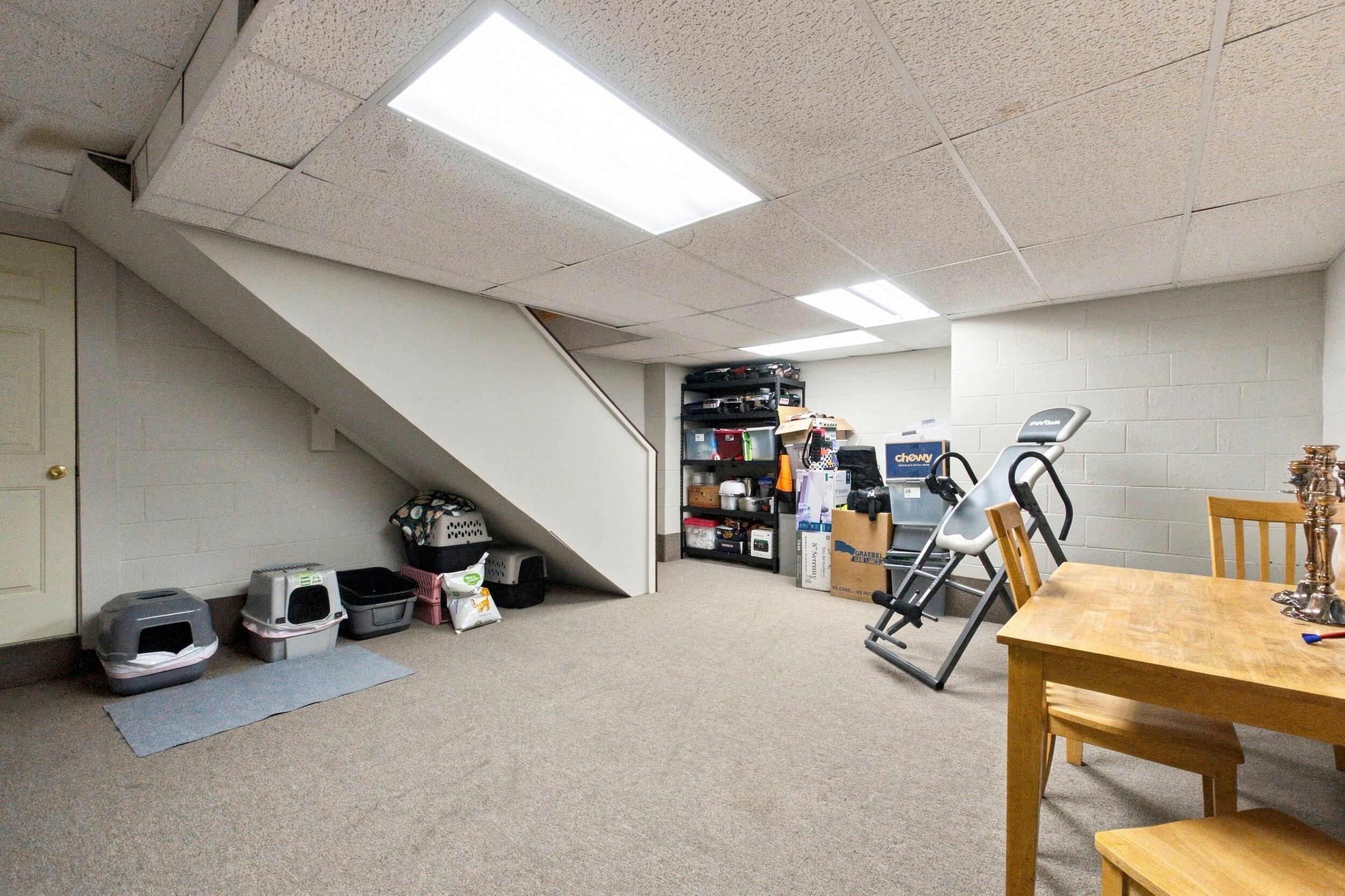 937 Creek Road Property Photo 35
