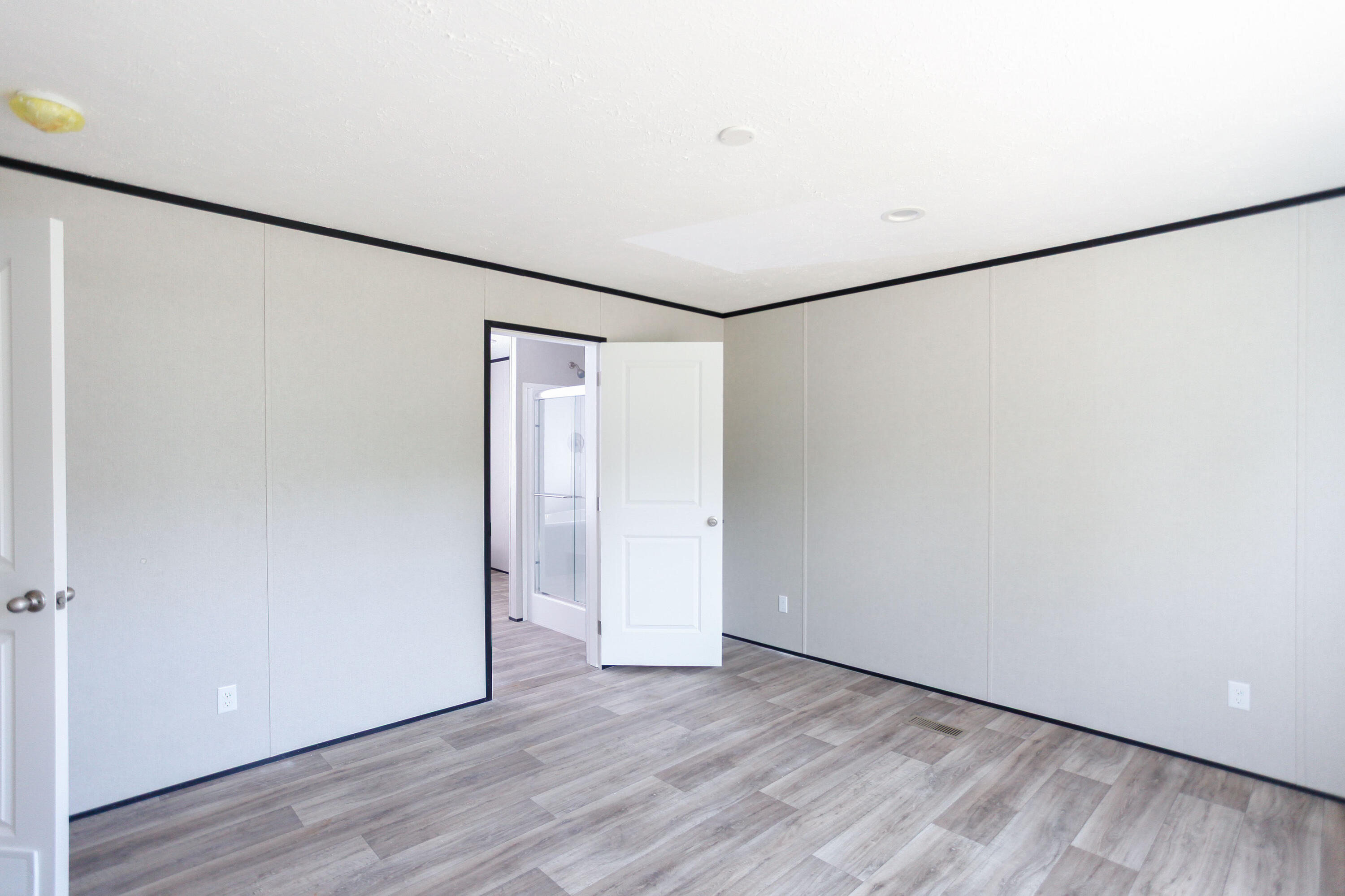1109 Oliver Drive Property Photo 13