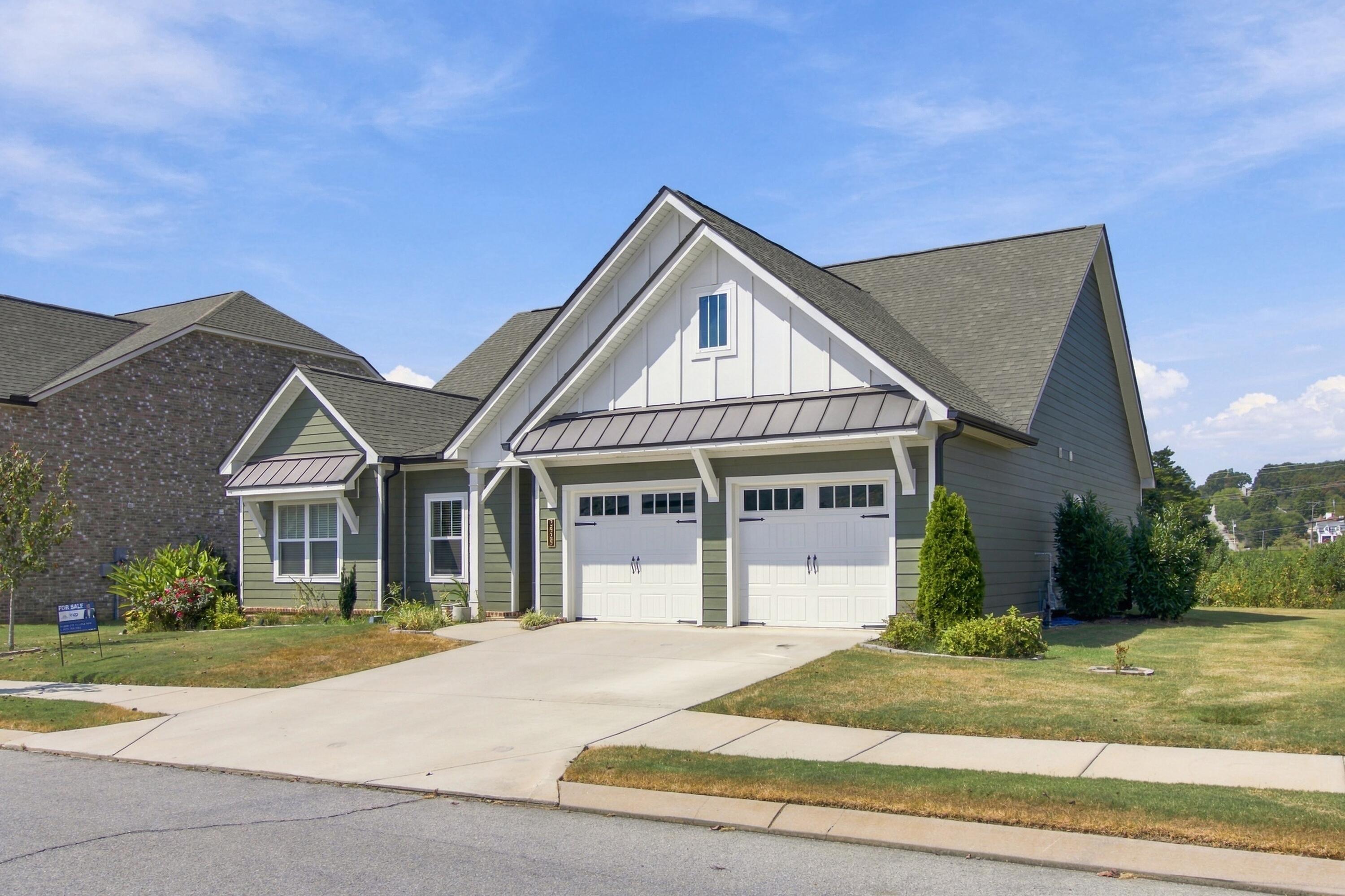 2525 Blue Skies Drive Property Photo 1