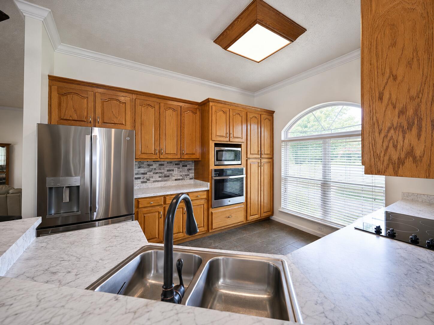 586 Sunset Drive Property Photo 21