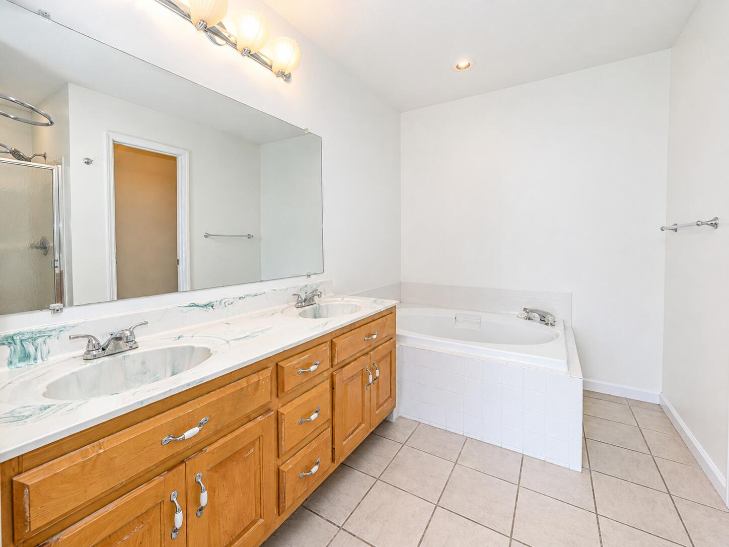 586 Sunset Drive Property Photo 25