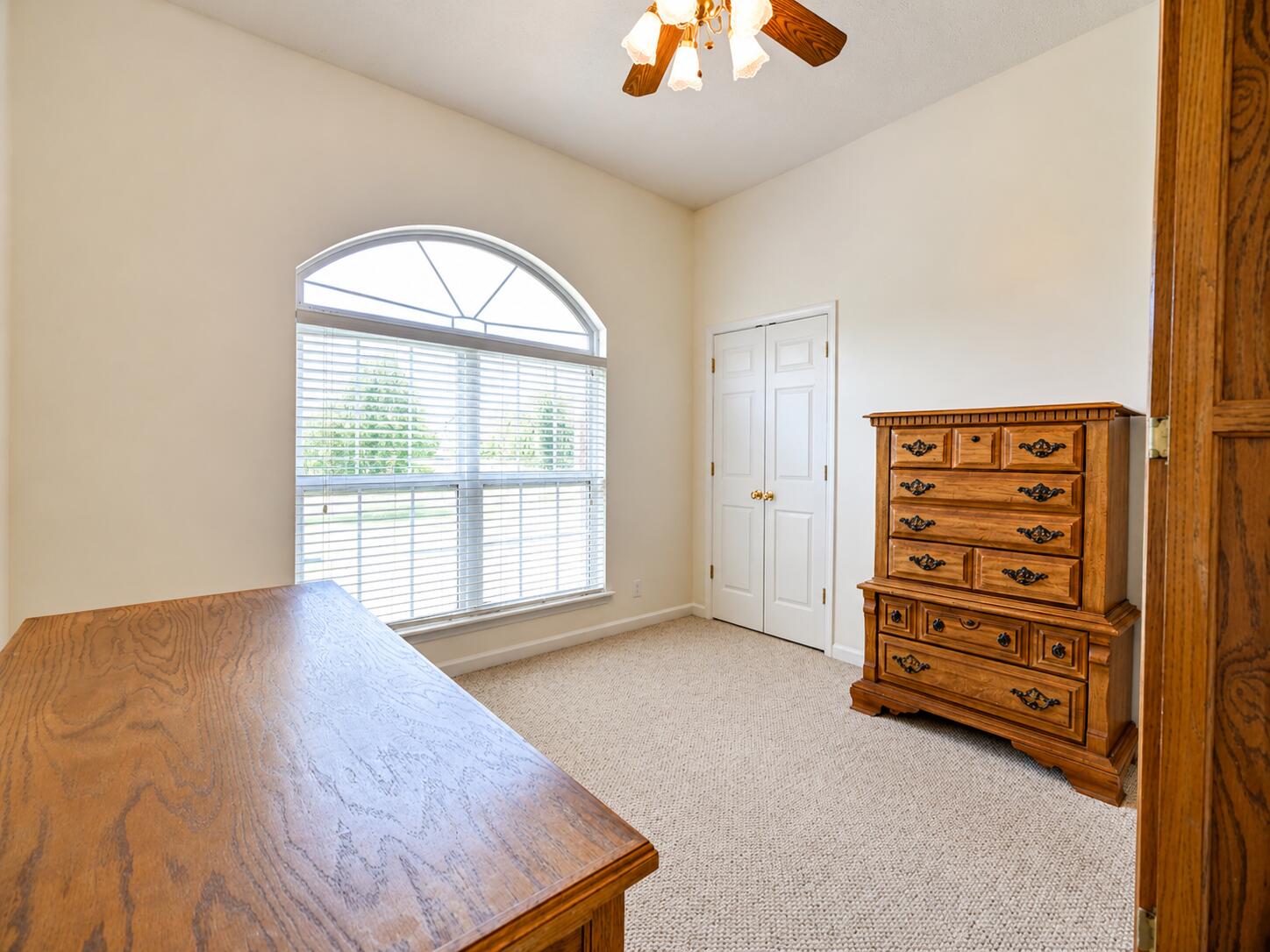 586 Sunset Drive Property Photo 31