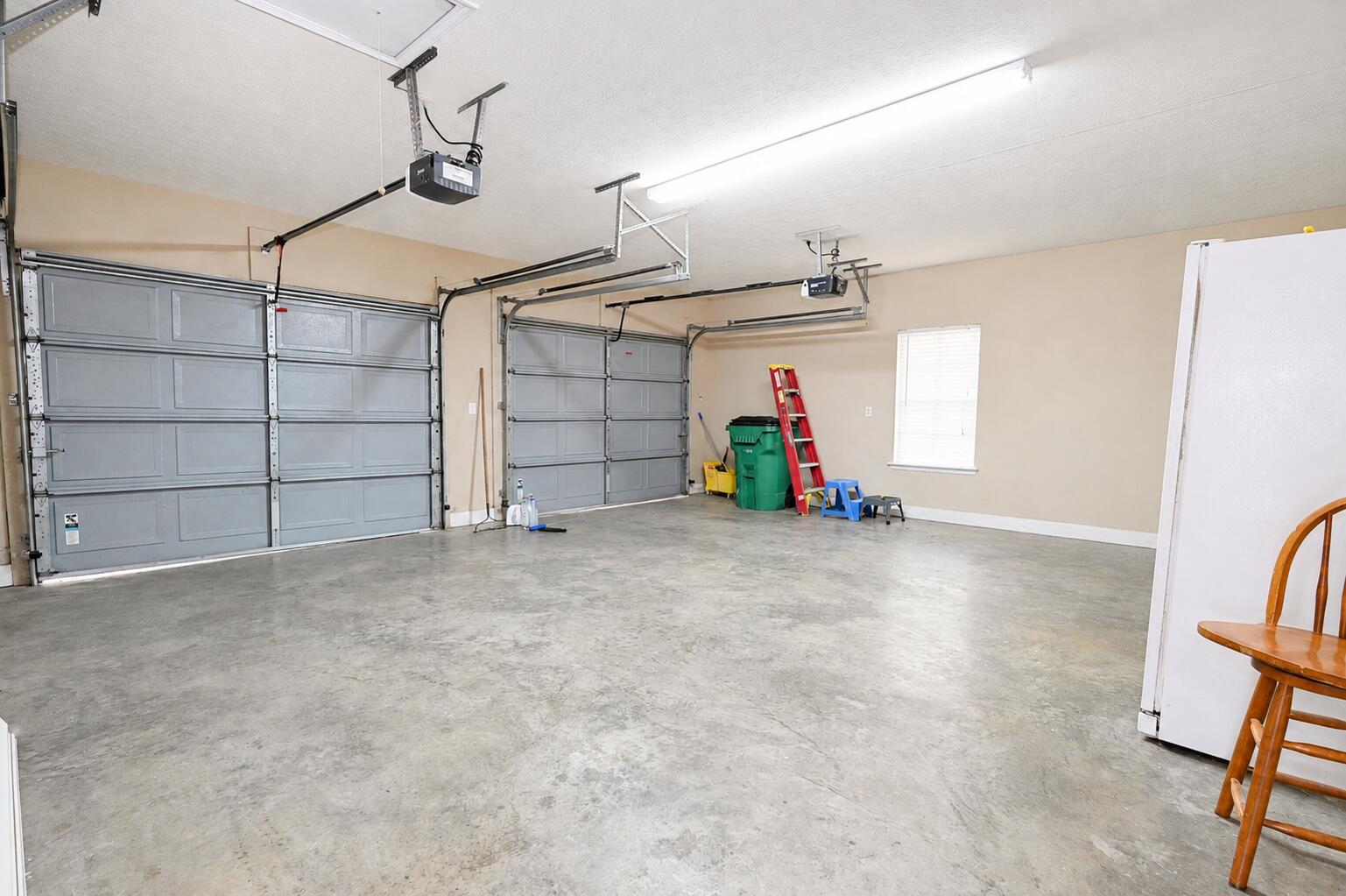 586 Sunset Drive Property Photo 33