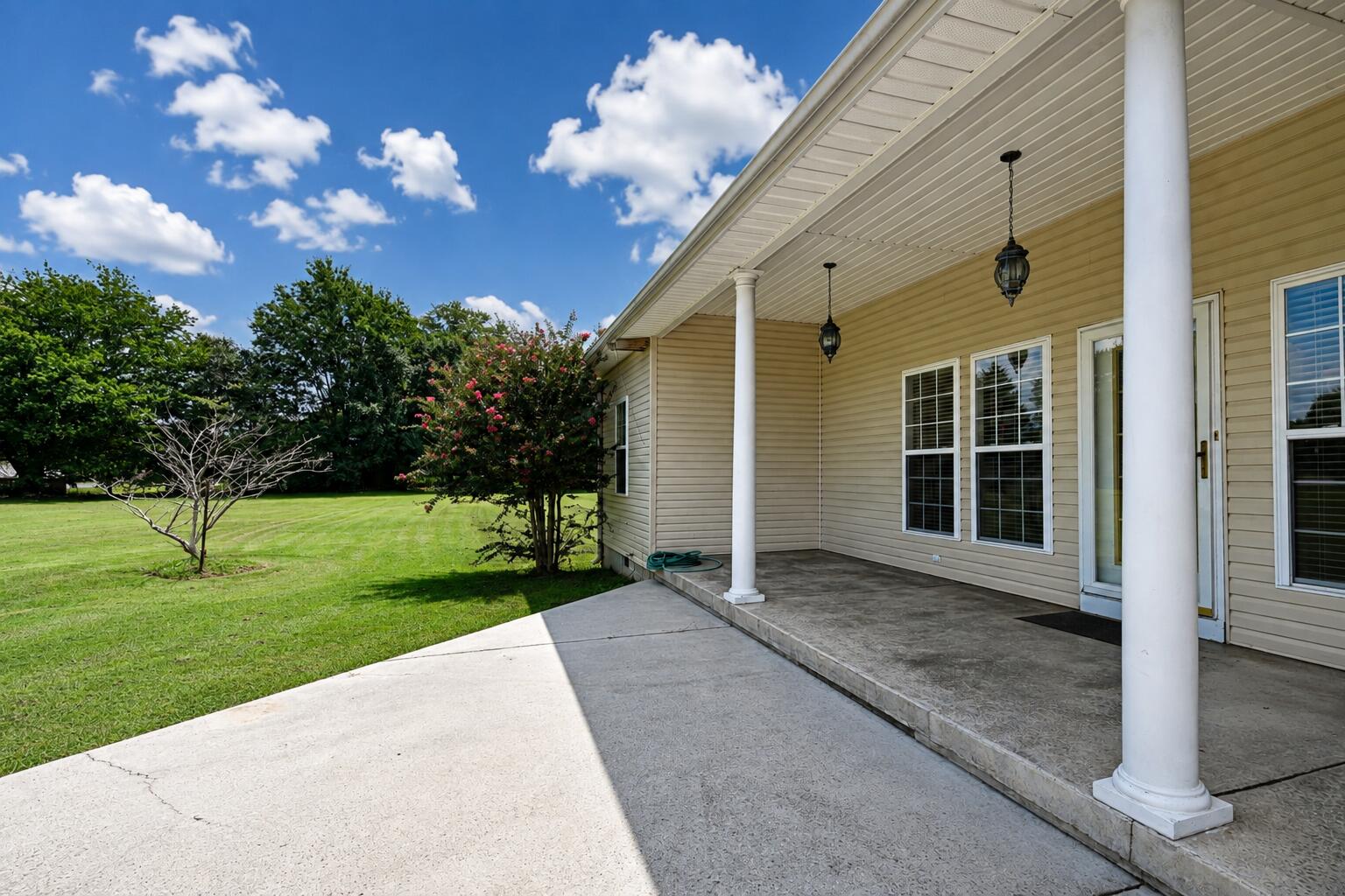 586 Sunset Drive Property Photo 36