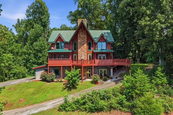 1730 Hiwassee Rd Property Photo 1