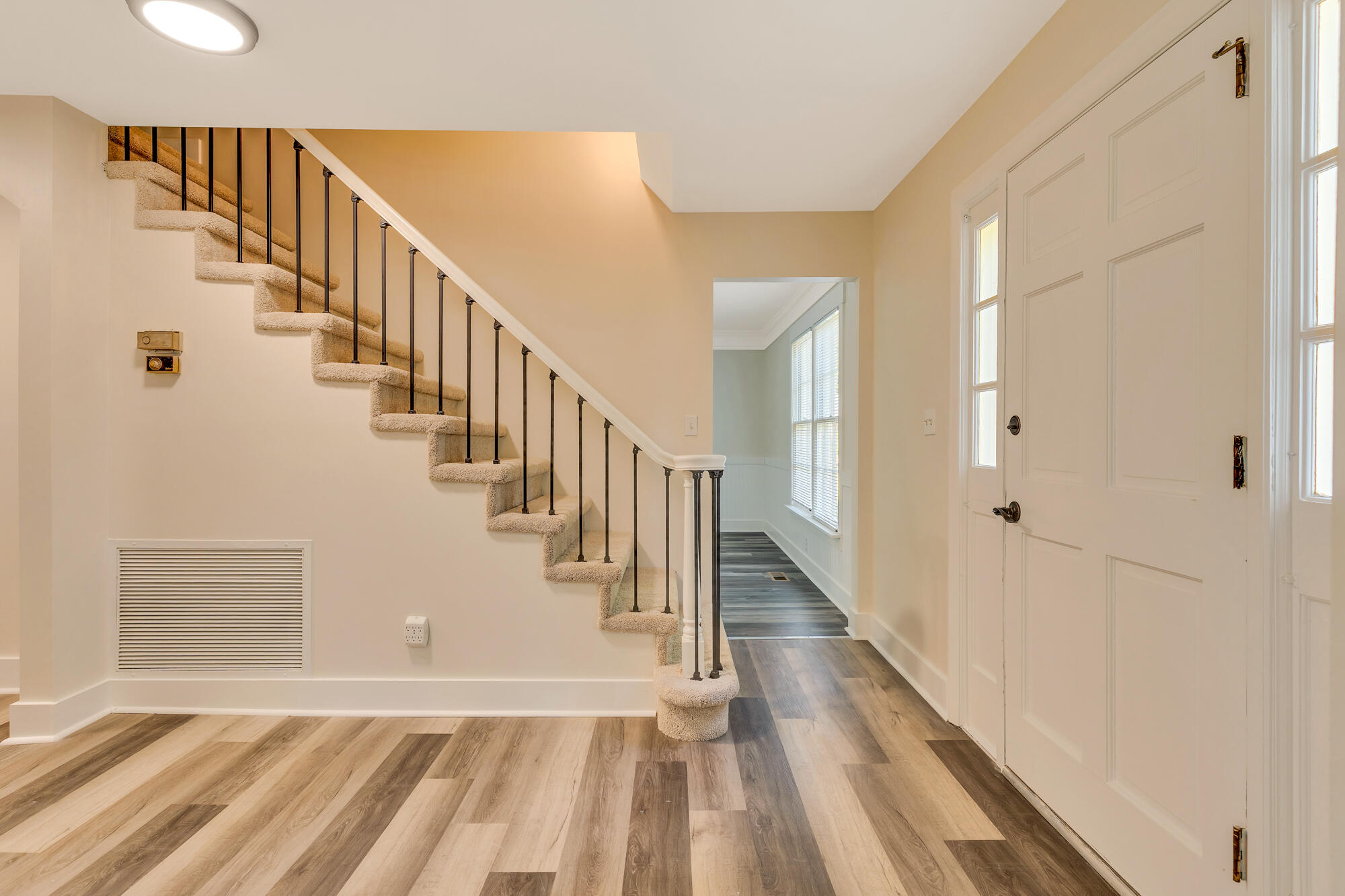 5661 Grayshore Lane Property Photo 16