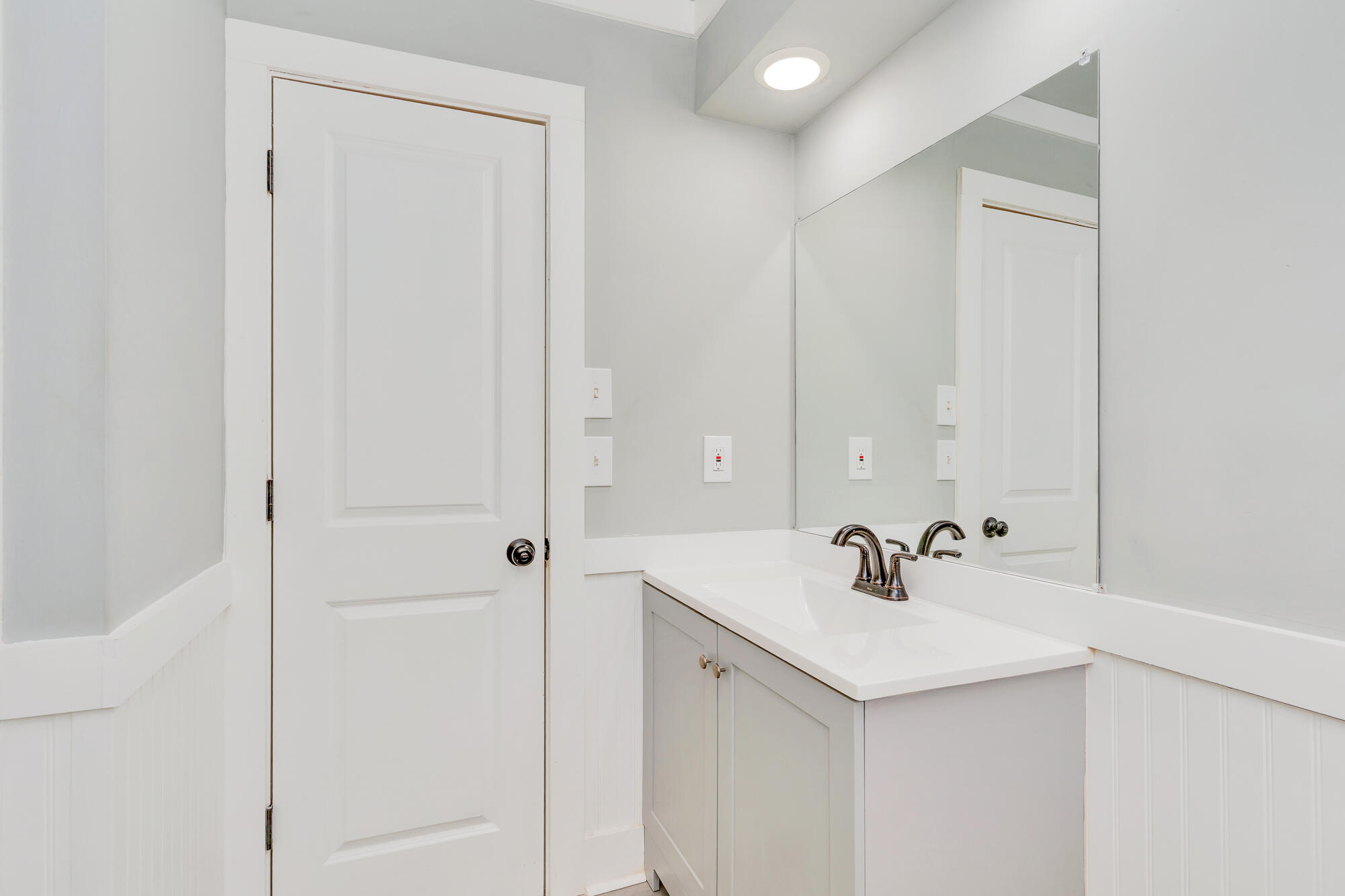 5661 Grayshore Lane Property Photo 49