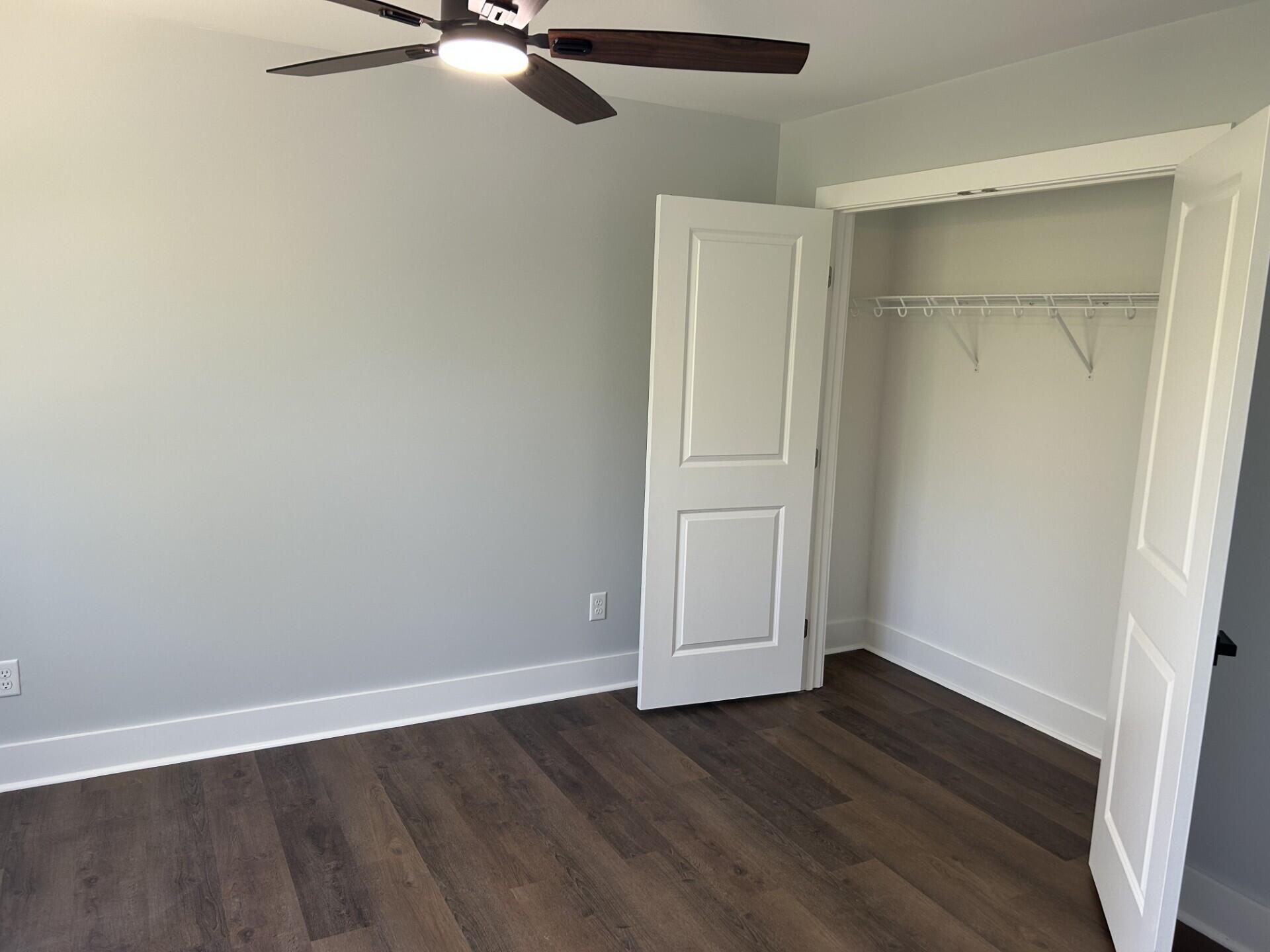 539 Tree Top Lane Property Photo 16