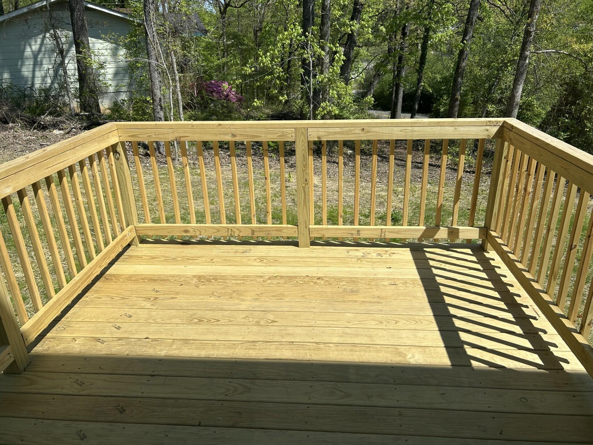 539 Tree Top Lane Property Photo 23