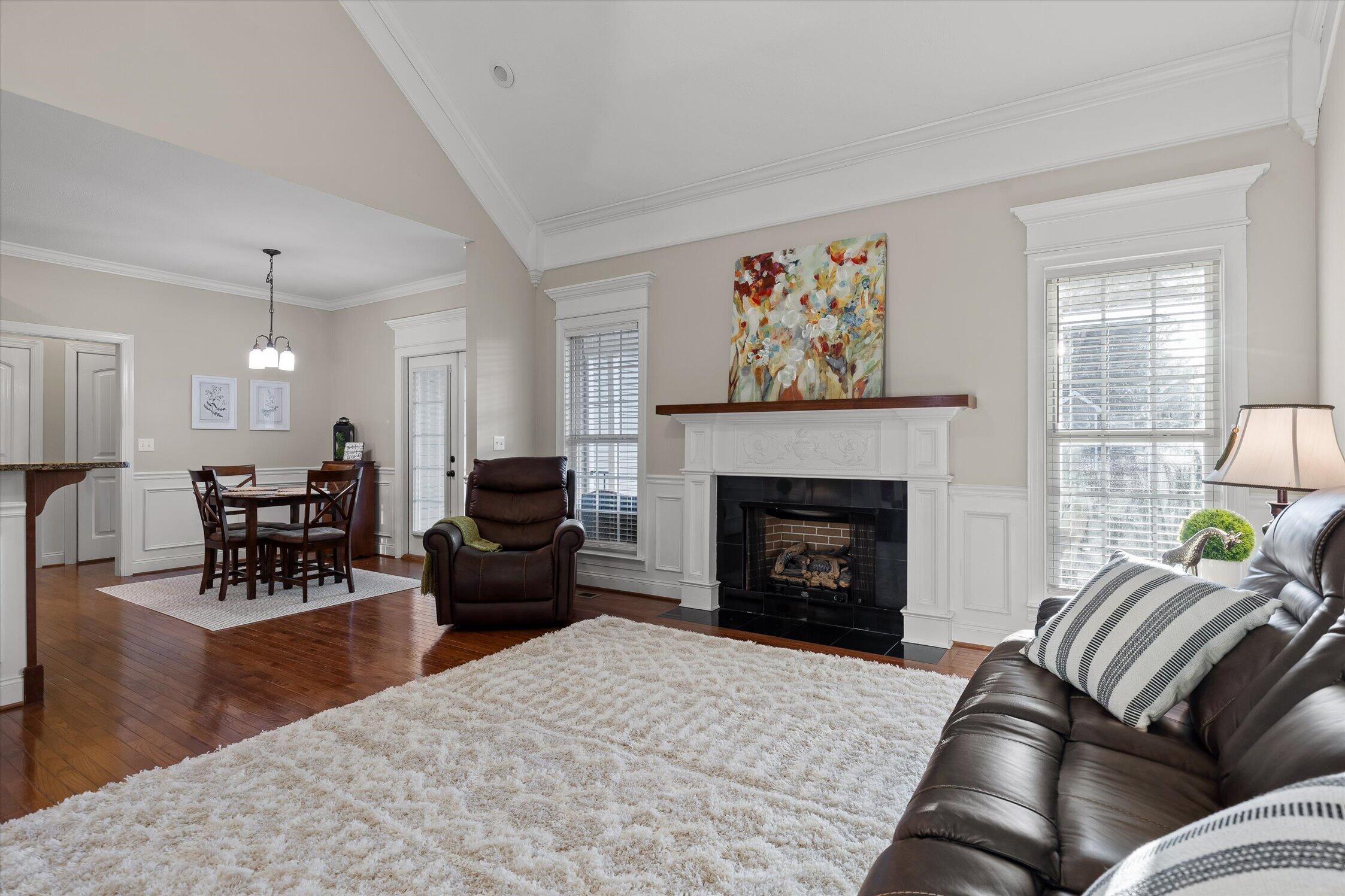 244 Hunting Ridge Circle Property Photo 6