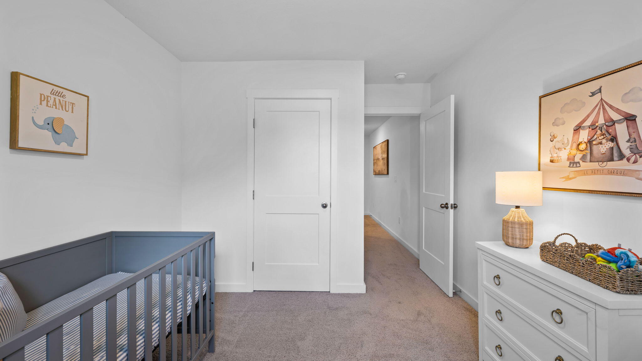 171 Graham Ave Property Photo 21