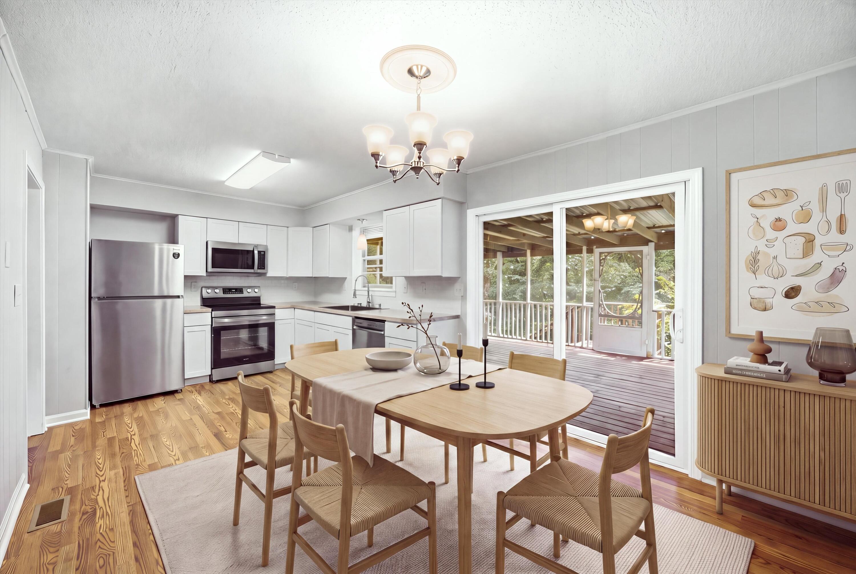 1032 Hillcrest Road Property Photo 2