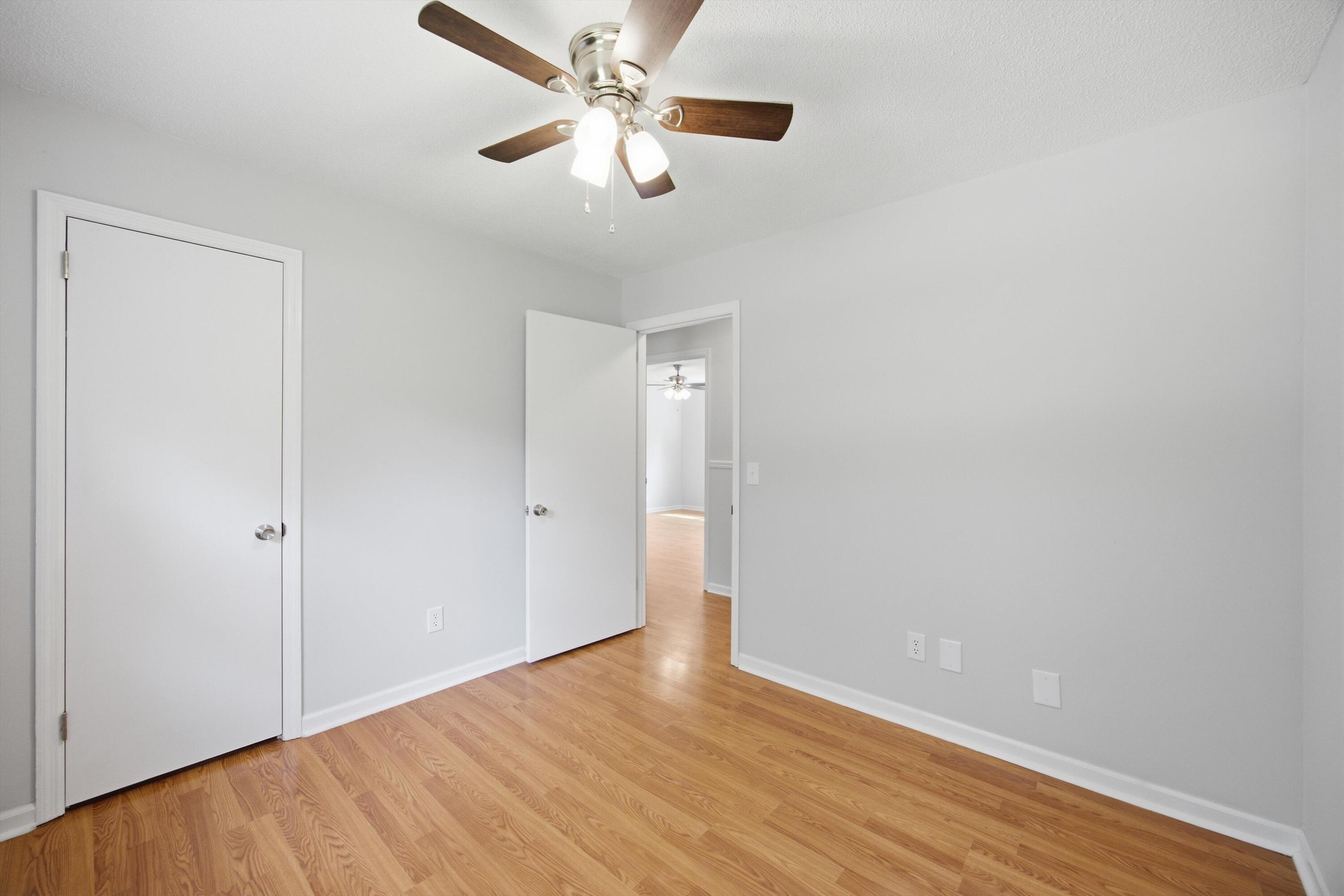 1032 Hillcrest Road Property Photo 17