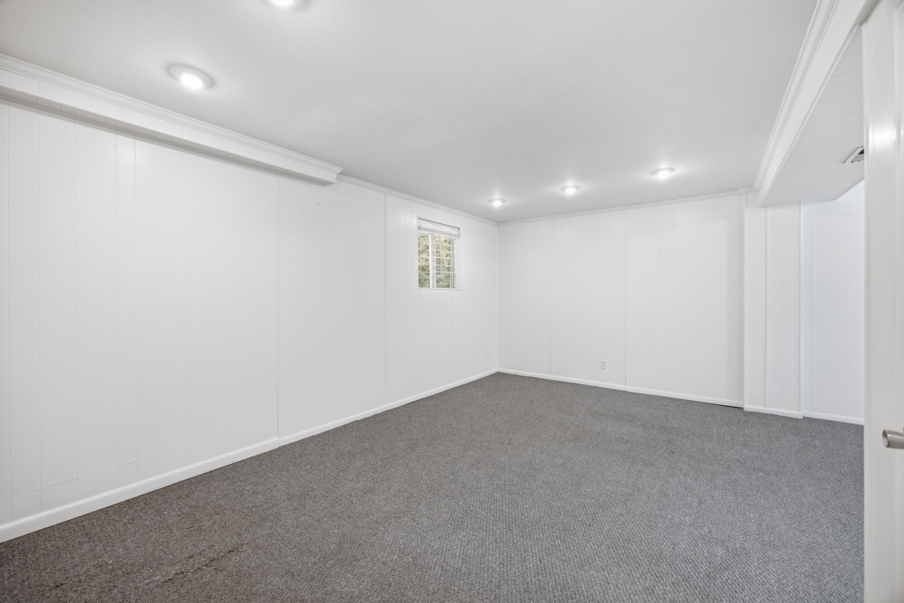 1032 Hillcrest Road Property Photo 27
