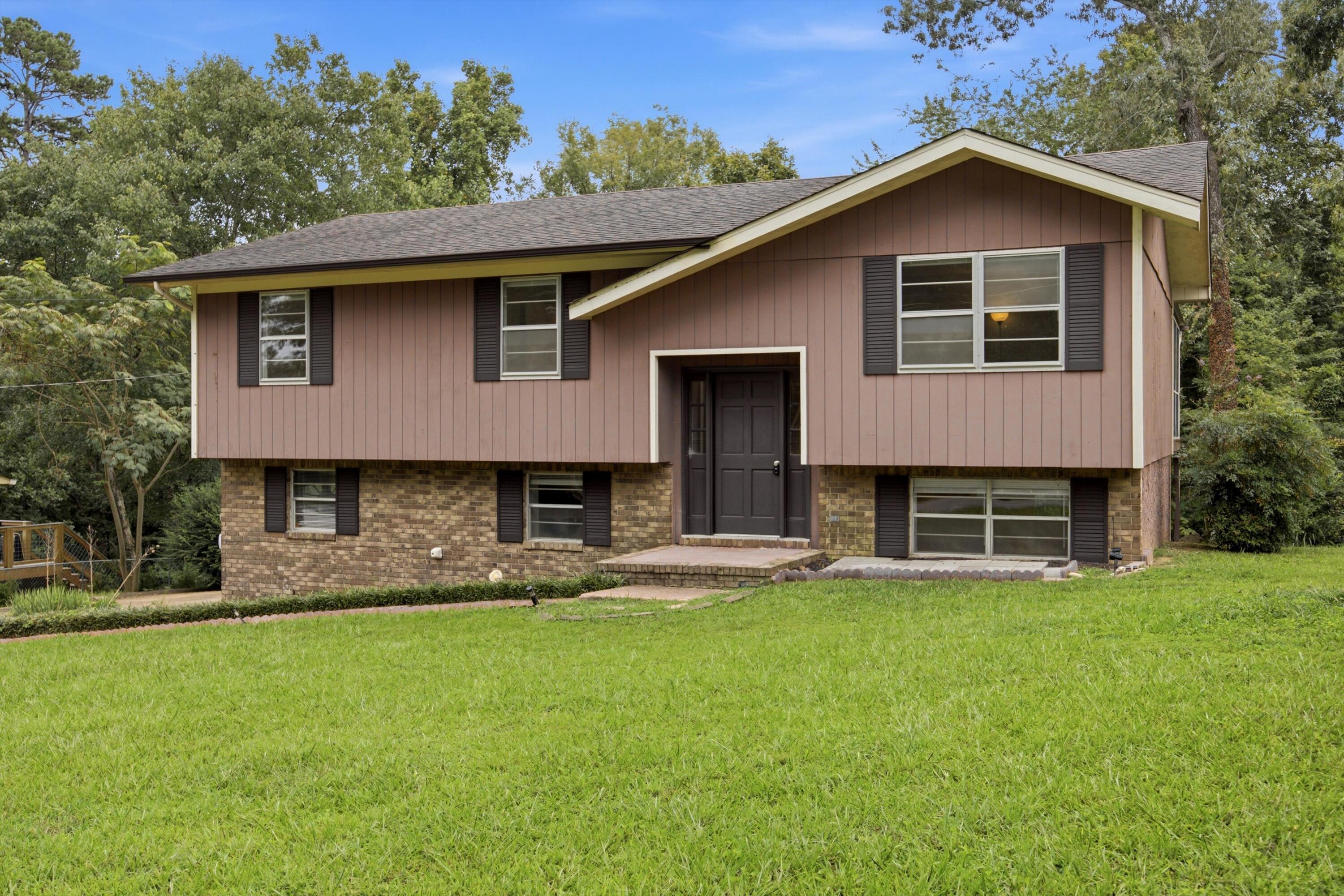 1032 Hillcrest Road Property Photo 38
