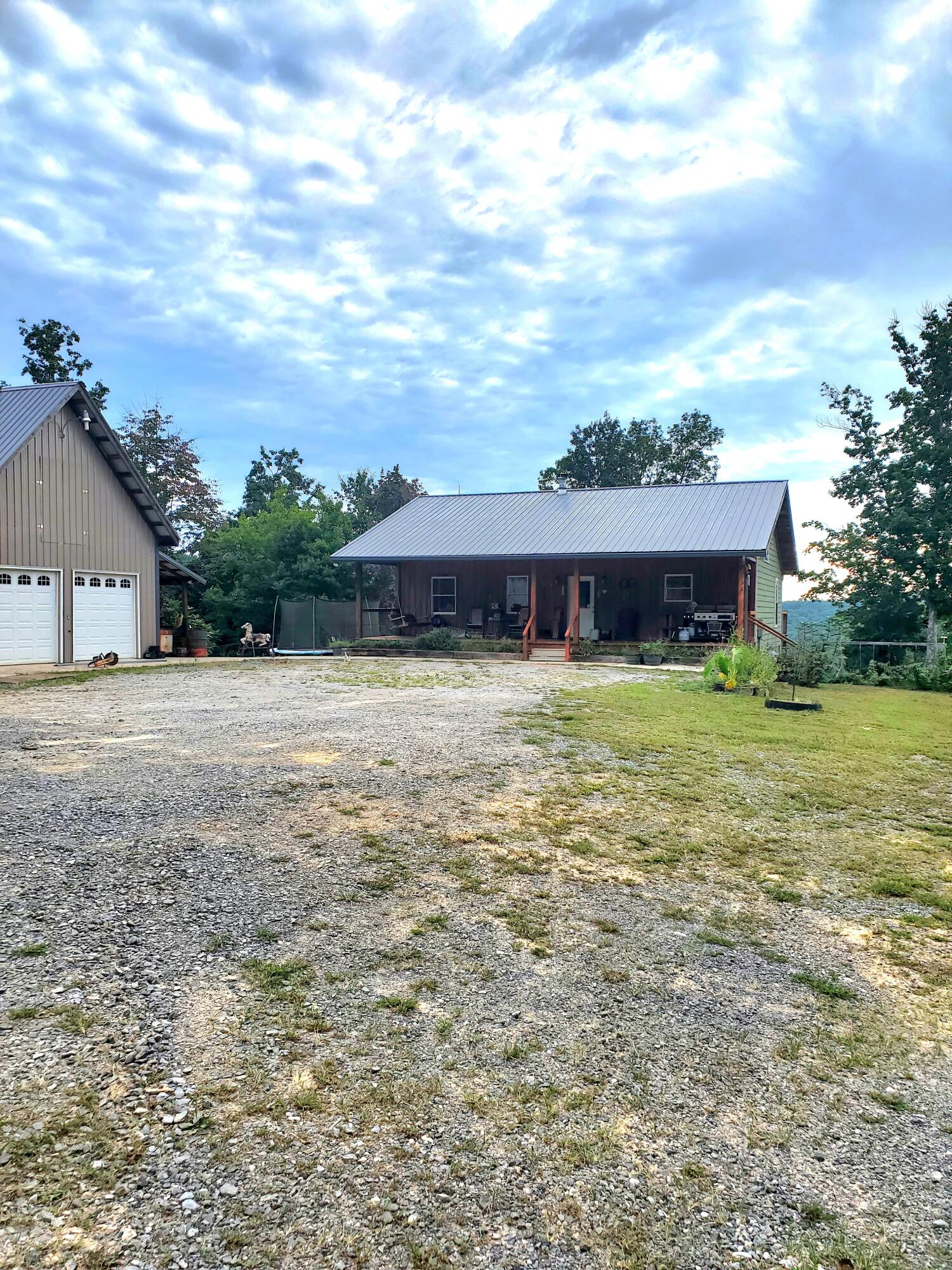 103 Stooping Oak Road Property Photo 1