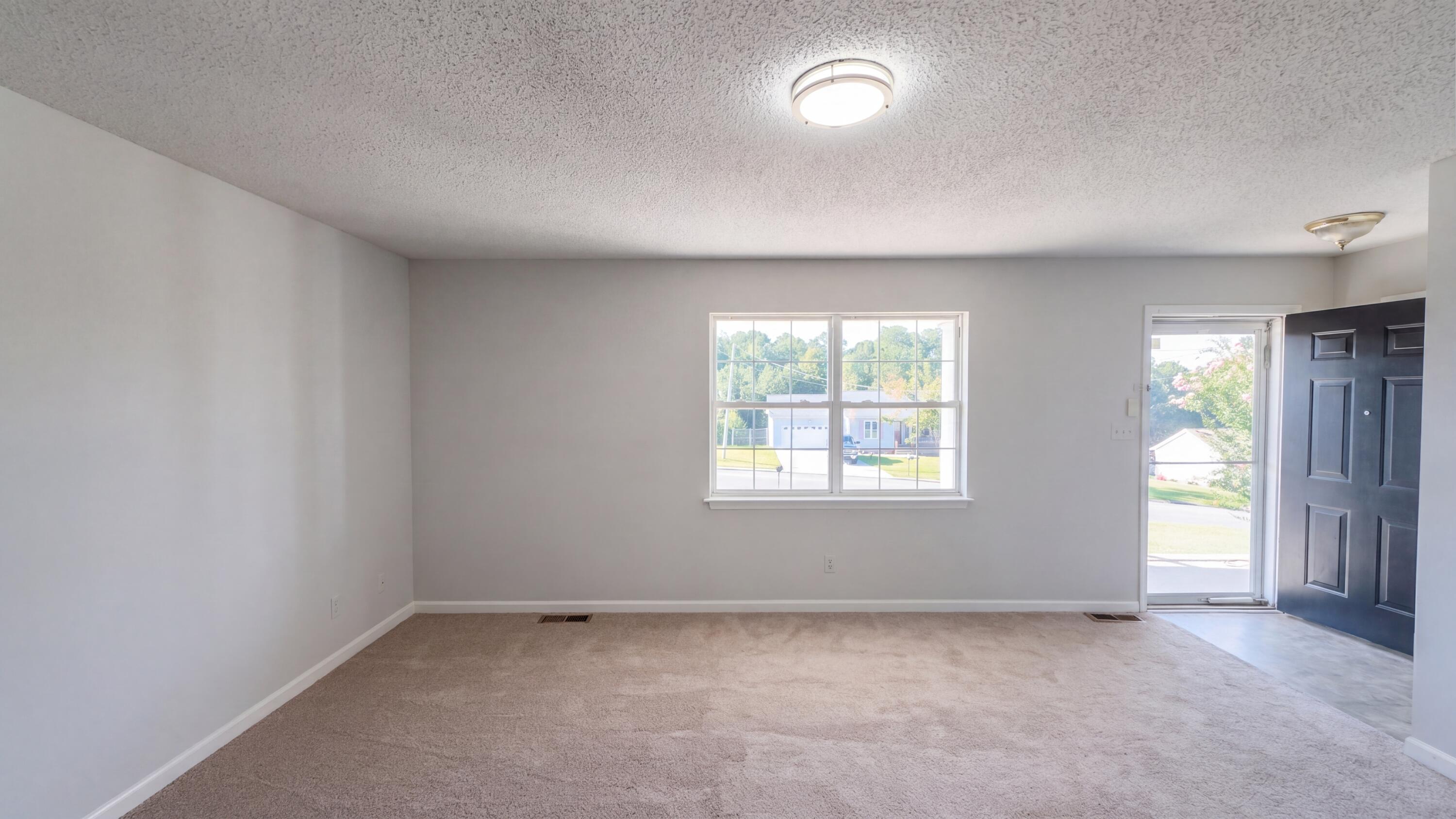 165 Pinewood Drive Property Photo 8