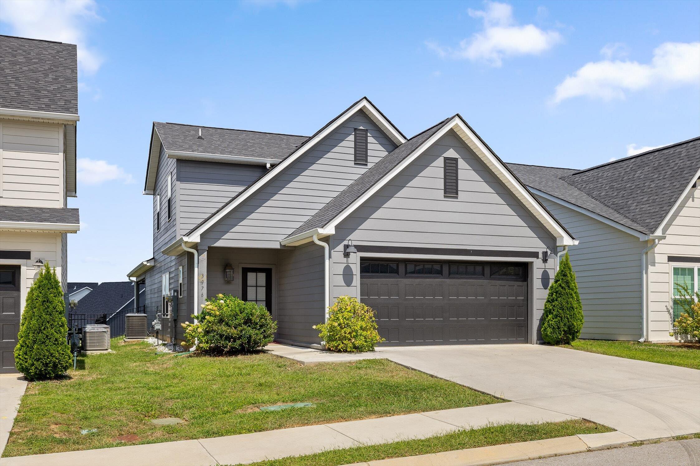 3976 Inlet Loop Property Photo 1