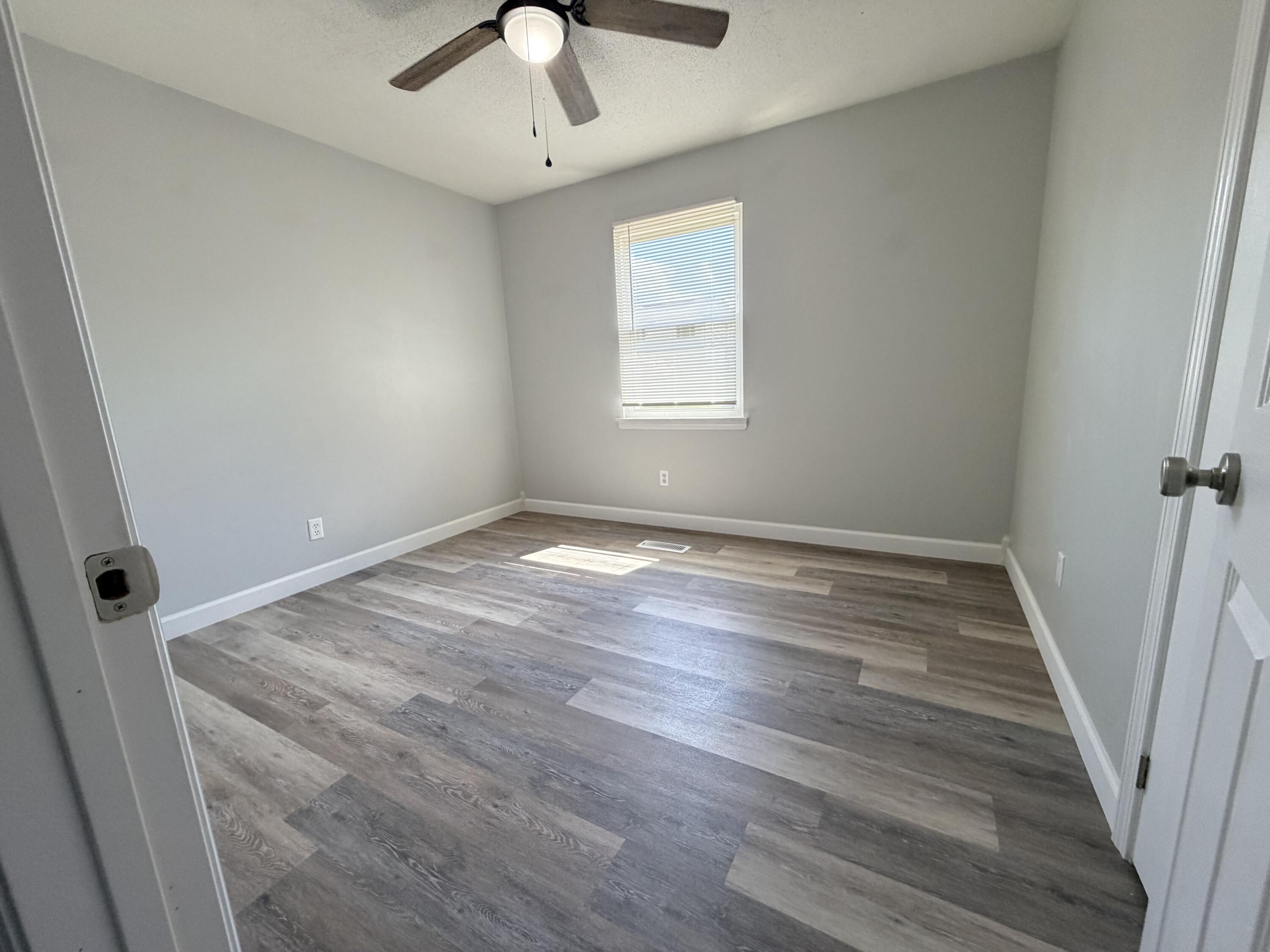 1627 Roberson Road Property Photo 9