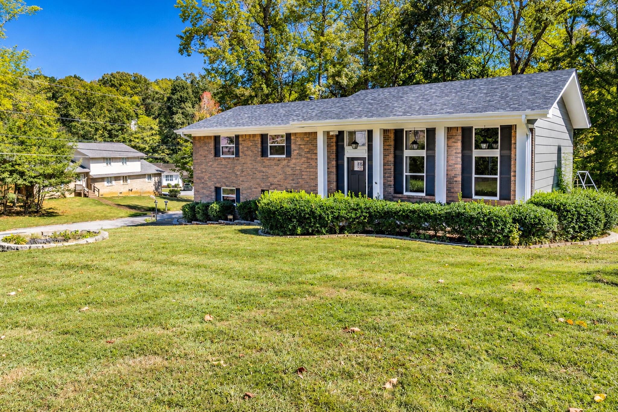 1634 Lakemont Drive Property Photo 1