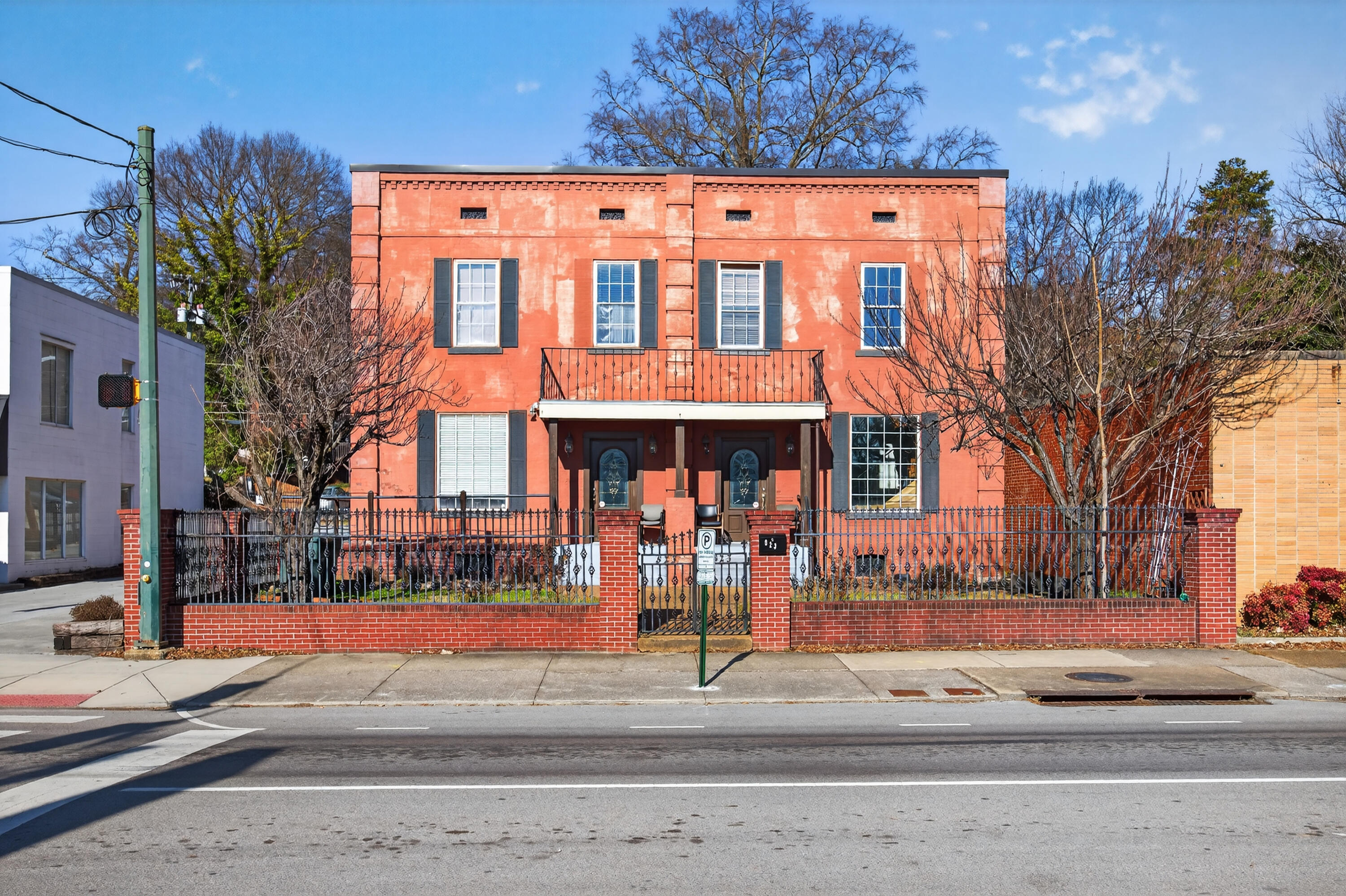 823 Mccallie Avenue Property Photo 3