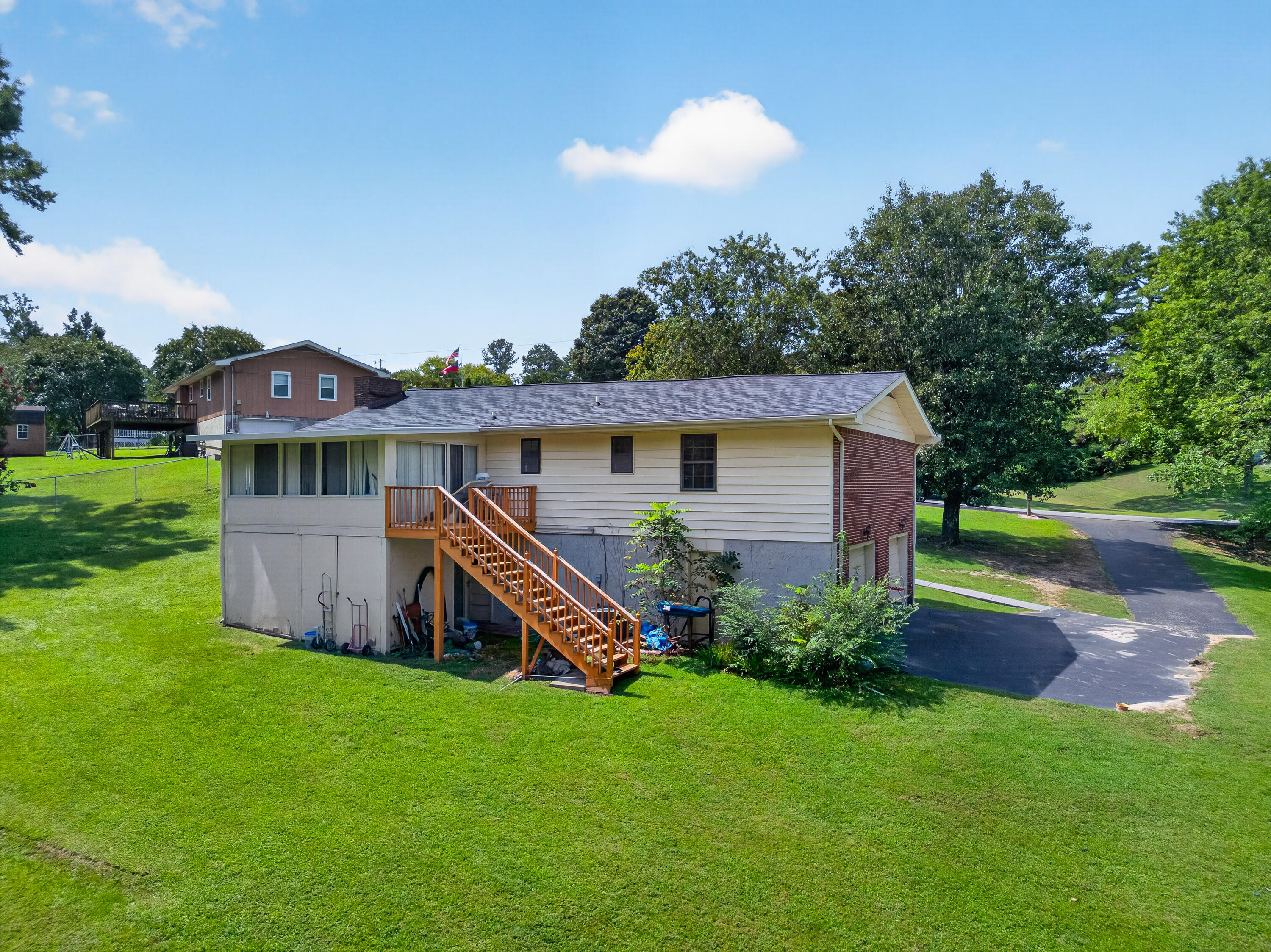 774 Brownwood Circle Property Photo 32