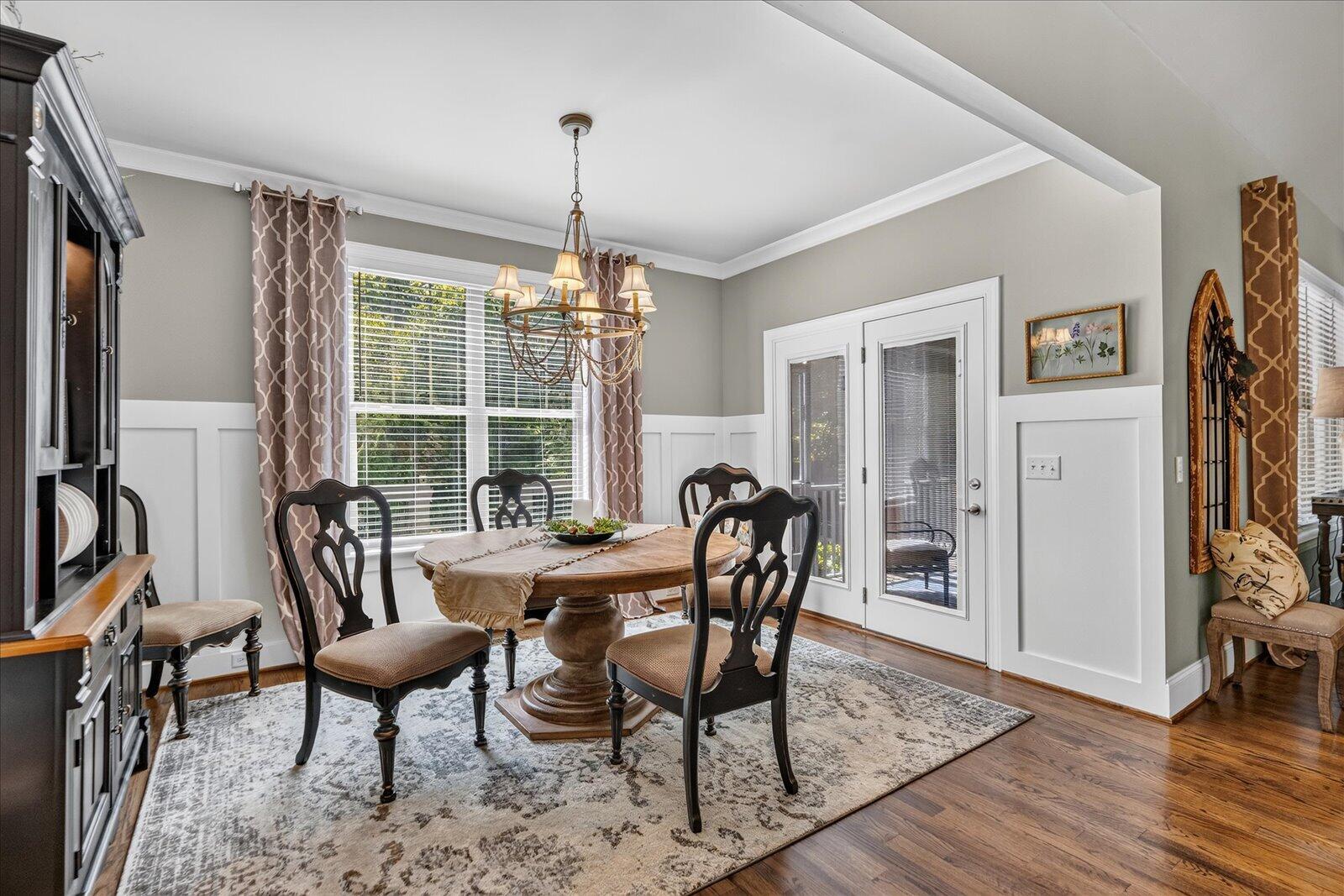 6583 Satjanon Drive Property Photo 12