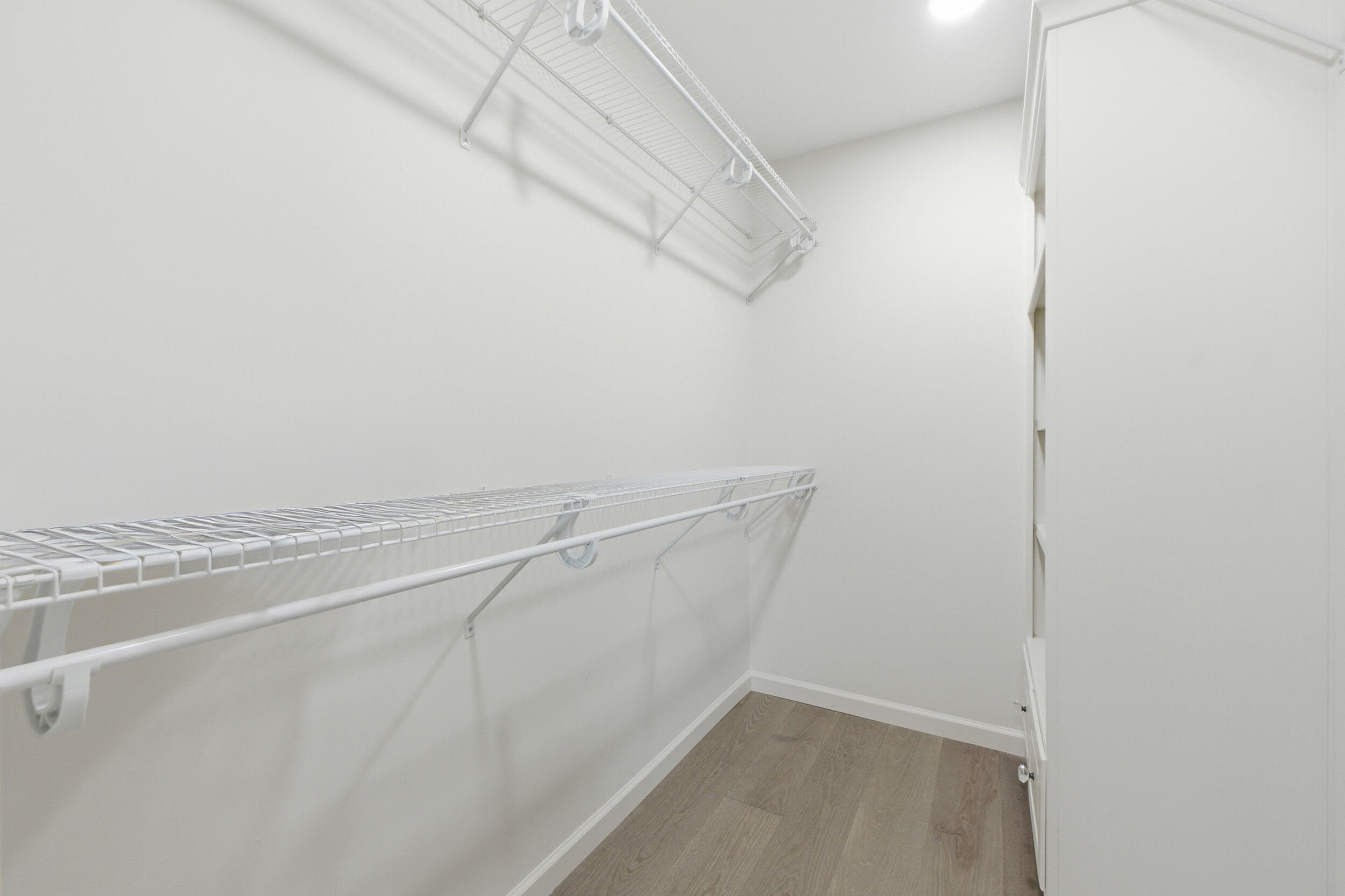 5709 High Street Property Photo 17