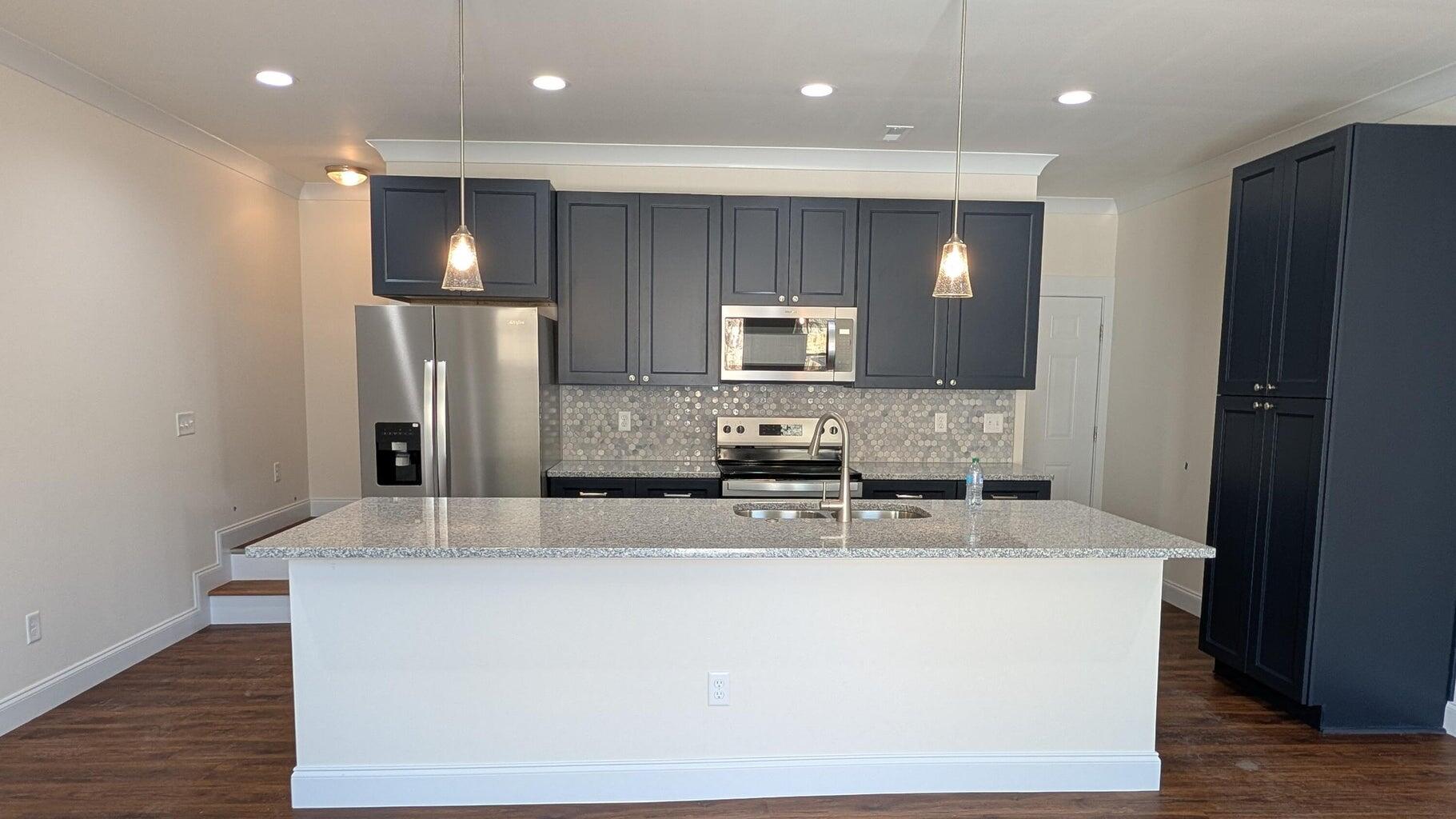 1911 Property Photo 15